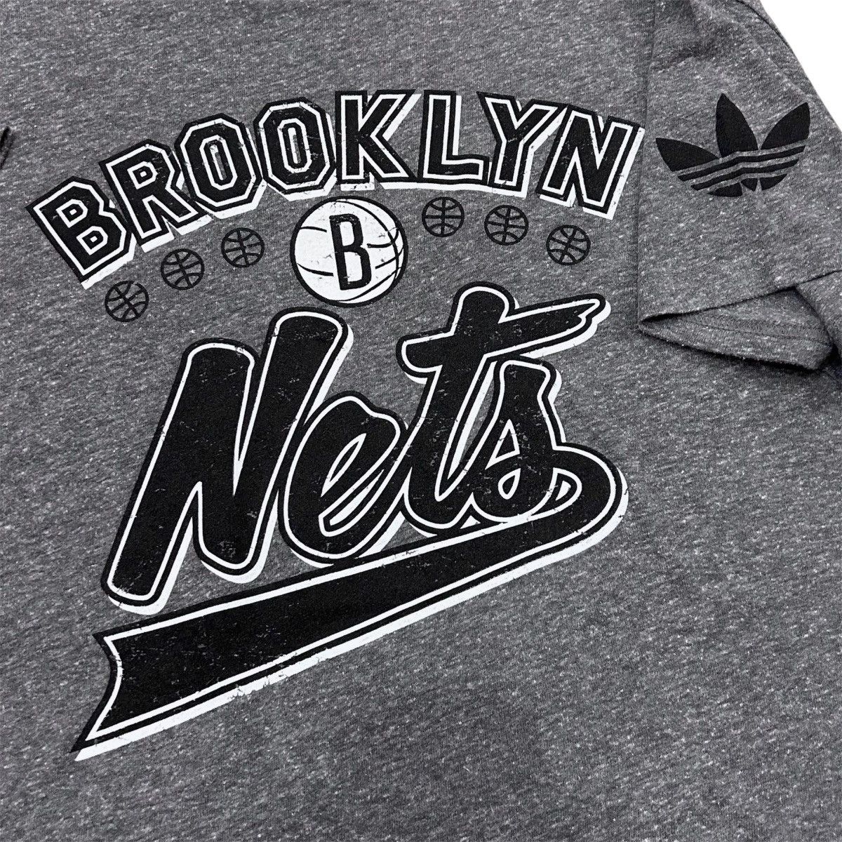 NBA Adidas NBA Brooklyn Nets Basketball Team Tshirt Size US L / EU 52-54 / 3 - 4 Thumbnail