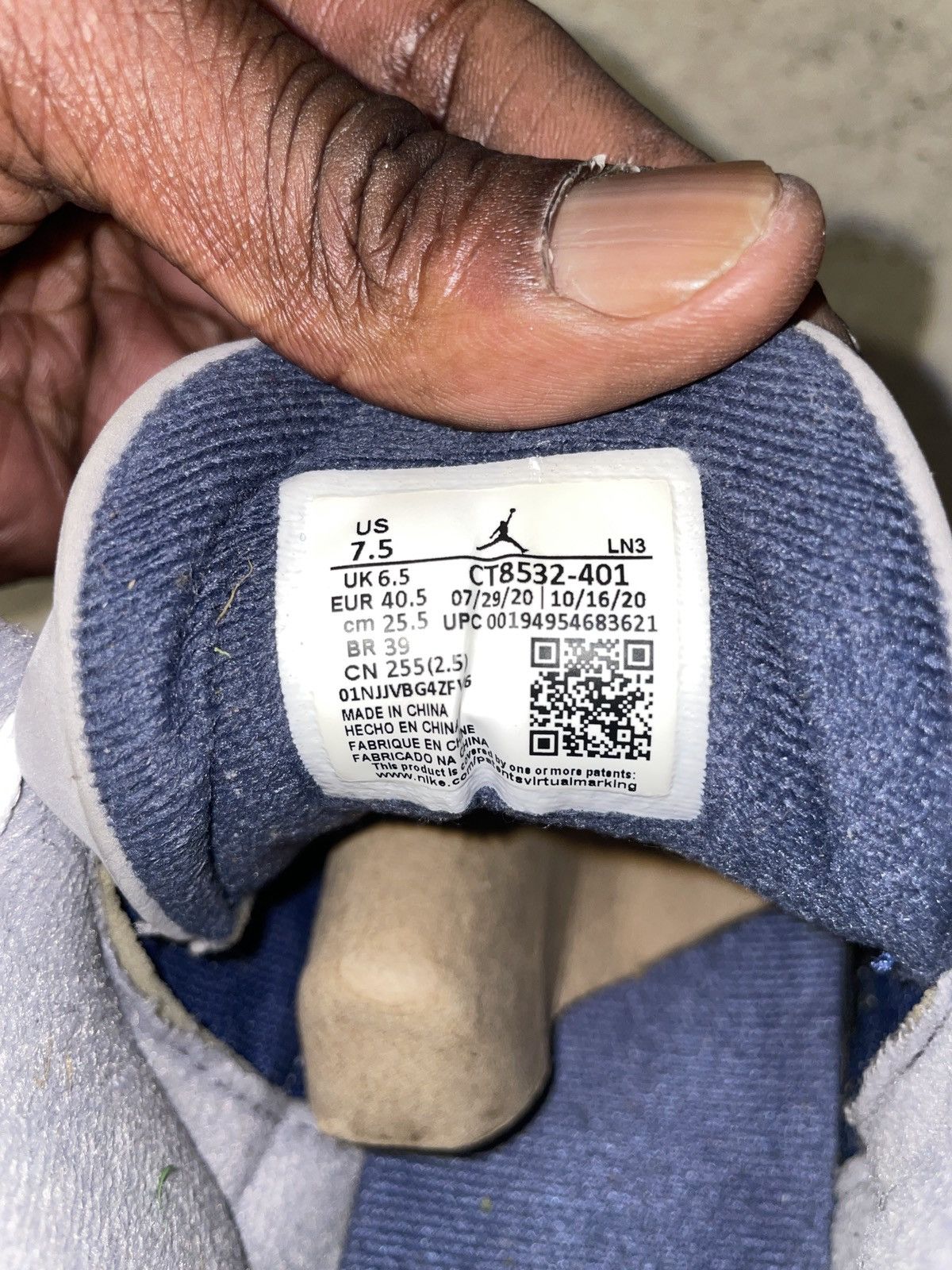 Jordan Brand Jordan 3’s Georgetown Size US 7.5 / EU 40-41 - 11 Thumbnail