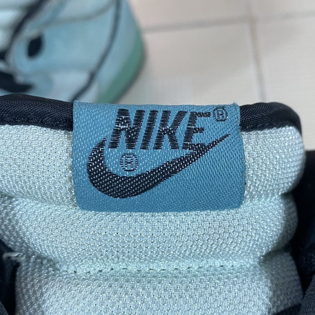Nike SB Dunk High Sea Crystal 2004 Size US 8 / EU 41 - 13 Thumbnail