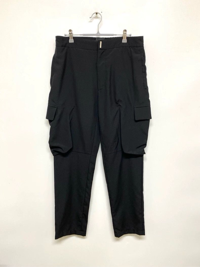 Givenchy Givenchy Size 48Black Wool Cargo Pants 2506-Nextarrow Size US 40 / EU 56 - 1 Thumbnail