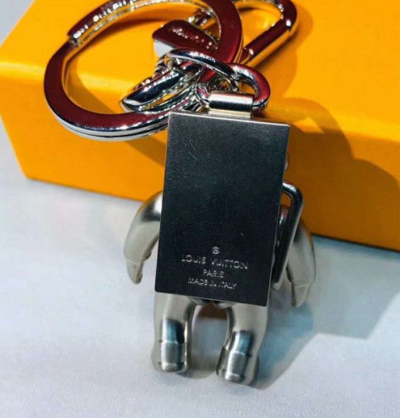 Louis Vuitton LV Authentic 2019 Limited Edition Key Holder Size ONE SIZE - 5 Thumbnail