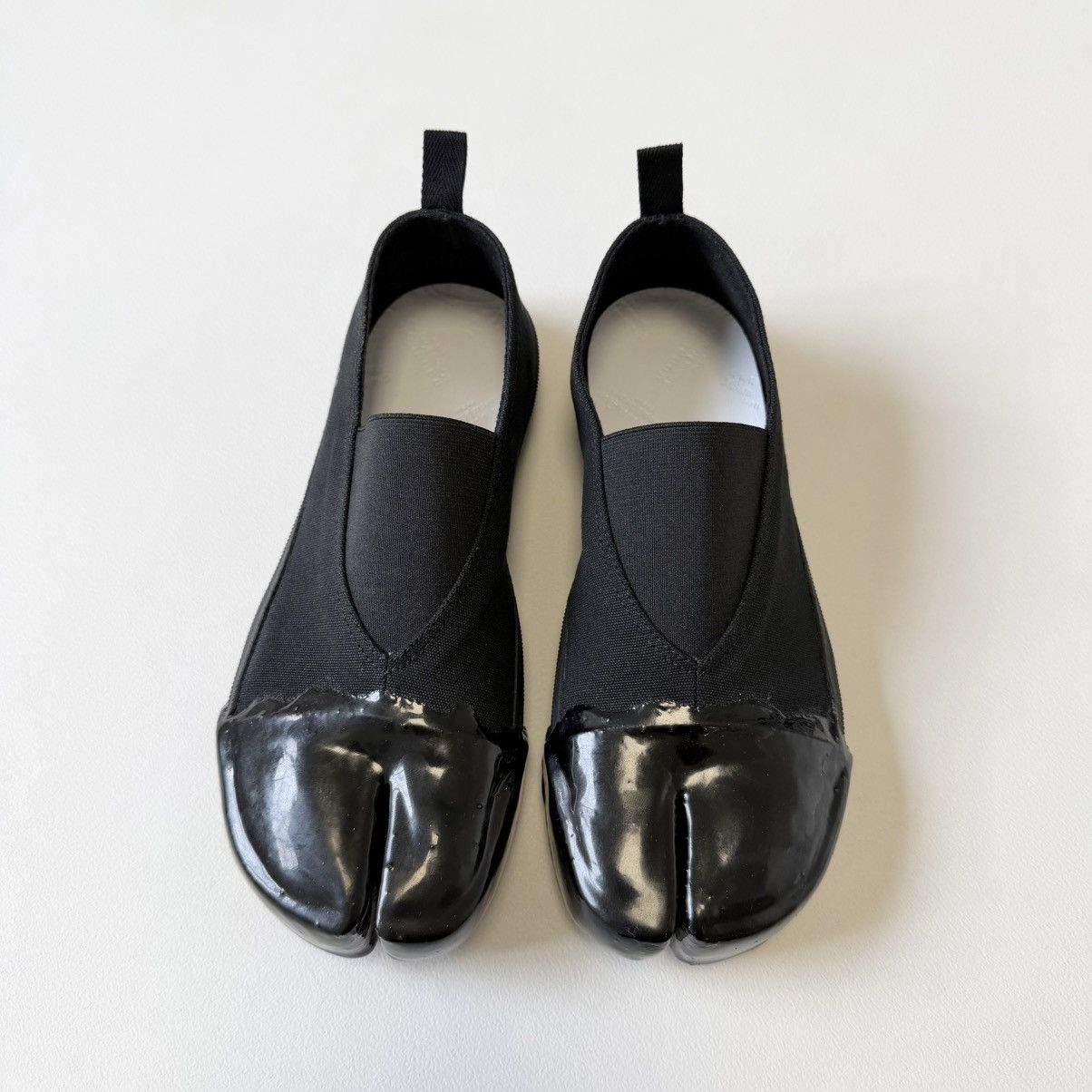 Maison Margiela S/S 20 Black ‘Resin Dipped’ Tabi Sneakers Size US 7 / IT 37 - 16 Thumbnail