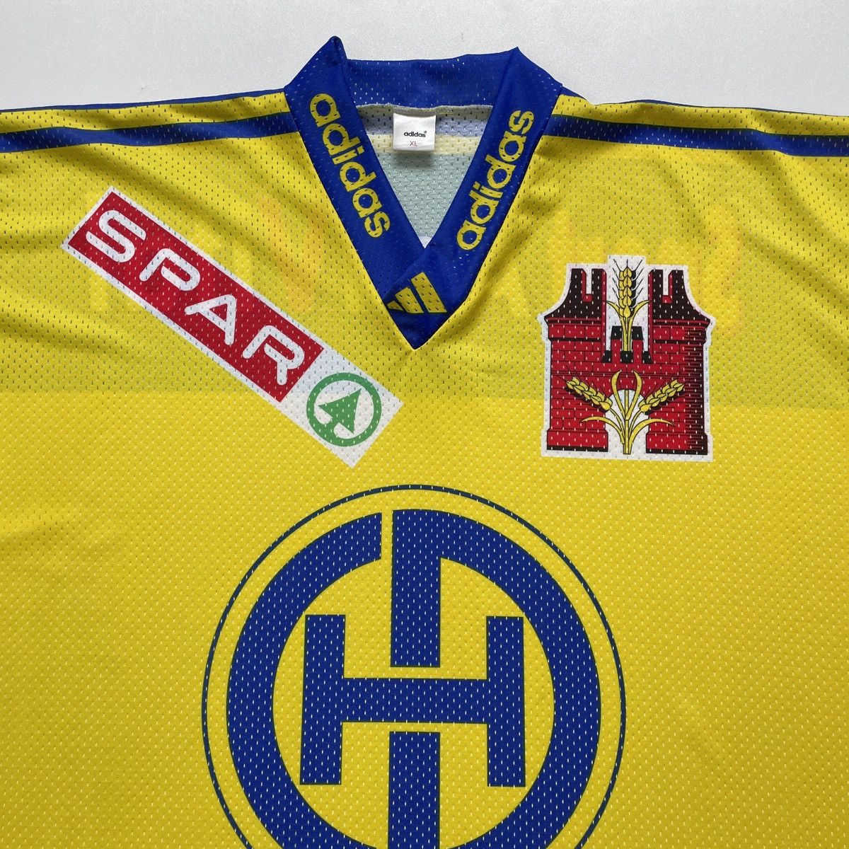 Adidas Vintage HC Davos Adidas Hockey Jersey Men’s Shirt size XL Size US XL / EU 56 / 4 - 3 Thumbnail