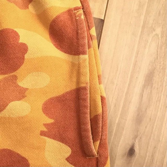 Bape BAPE Orange camo sweat shorts a bathing ape ★size S Size US 30 / EU 46 - 3 Thumbnail