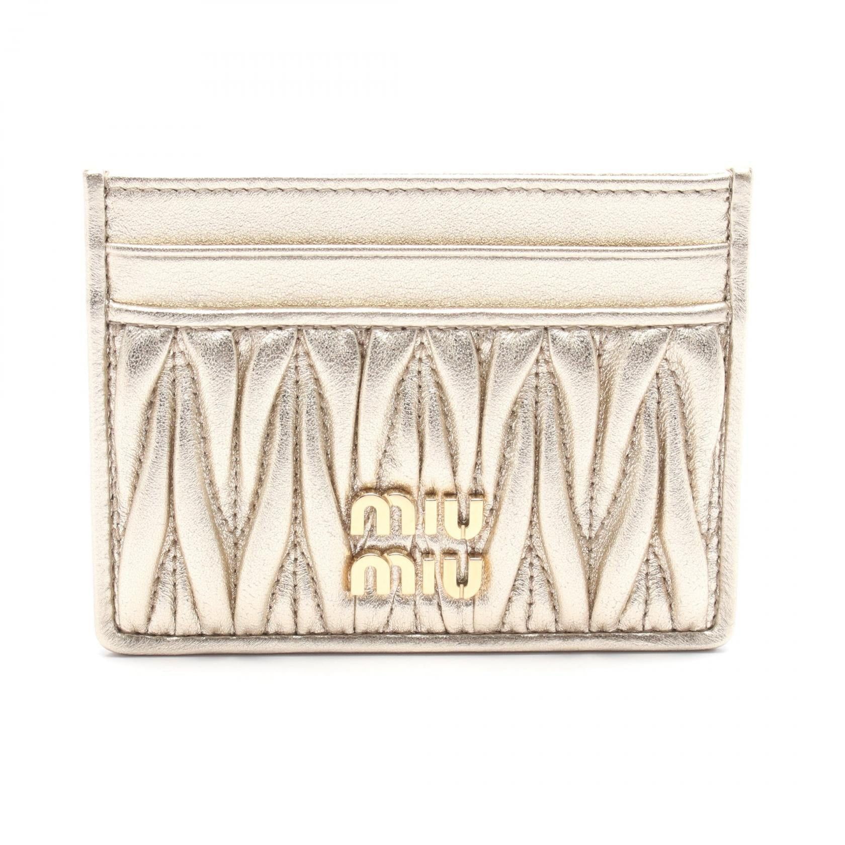 Miu Miu Miu Miu Matelasse Card Case Leather Gold Size ONE SIZE - 1 Thumbnail