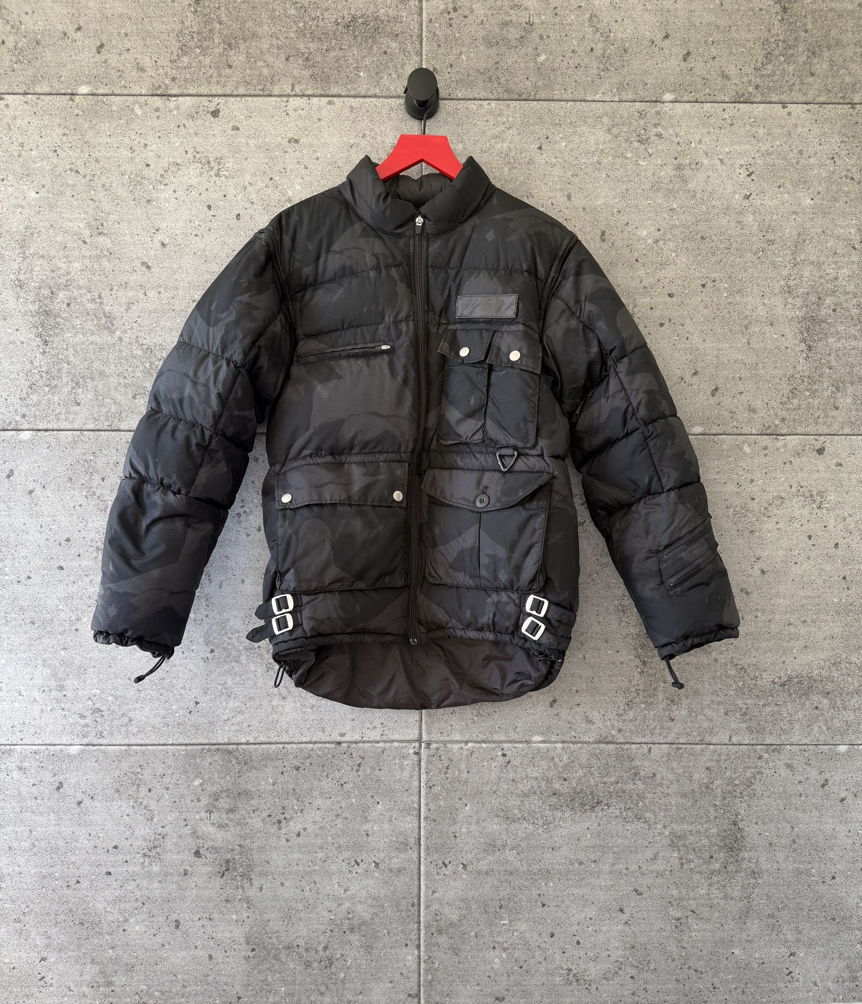 Undercover Undercover AW03 paper dolls Rottweiler camo puffer jacket Size US M / EU 48-50 / 2 - 1 Thumbnail