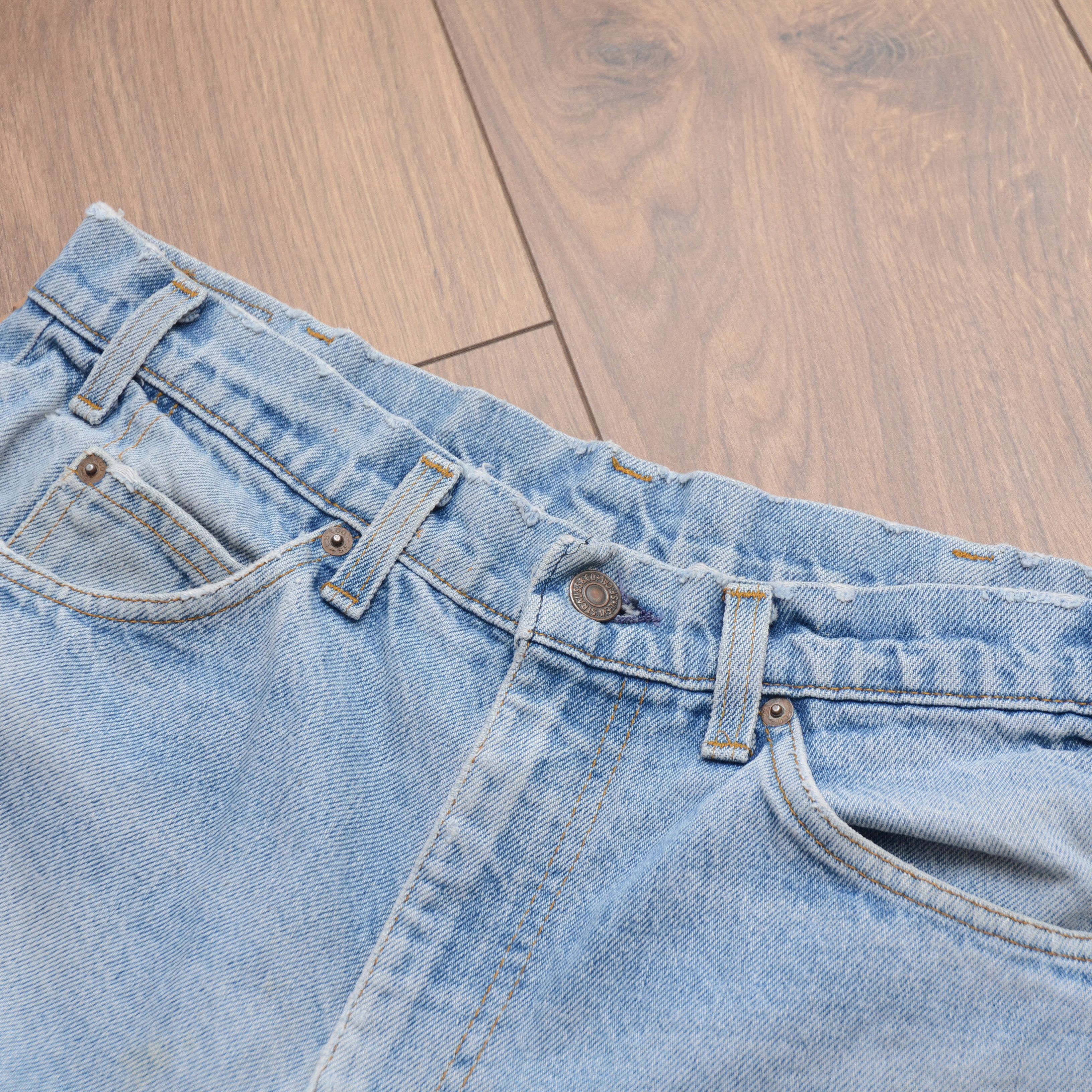 Levi's Vintage Clothing Vintage Rare Levi’s Jeans Blue Thrashed Orange Tab W34 L30 Size US 34 / EU 50 - 13 Thumbnail