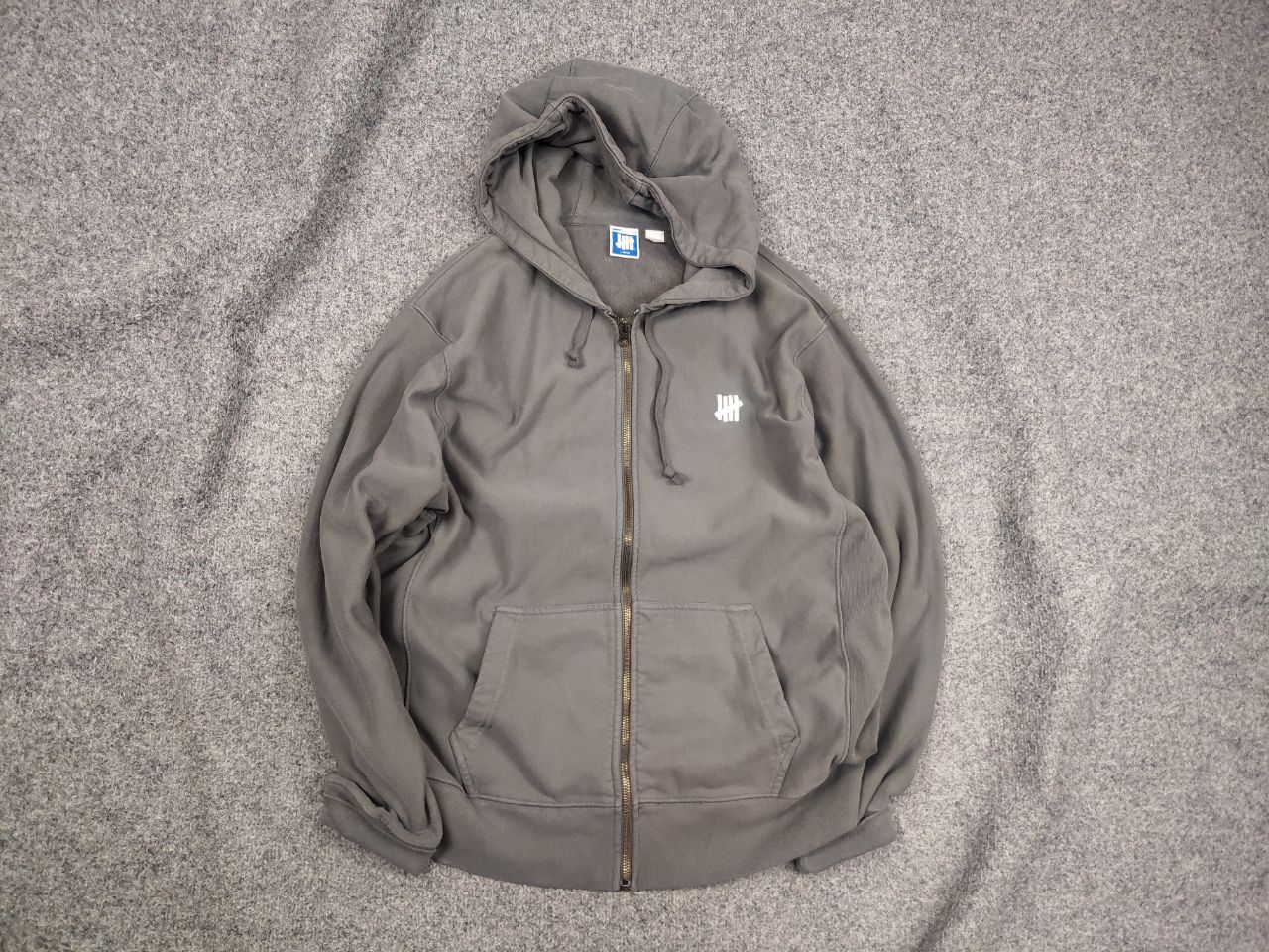 Undefeated Undefeated Zip up Gray Hoodie Big Embroidery Logo Size US L / EU 52-54 / 3 - 1 Thumbnail