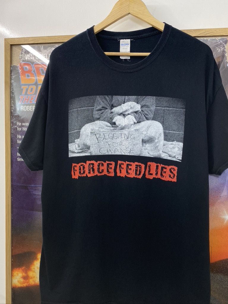 Band Tees × Gildan 2018 Force Fed Lies Begging For Change Album Promo Band Tee Size US XL / EU 56 / 4 - 5 Thumbnail