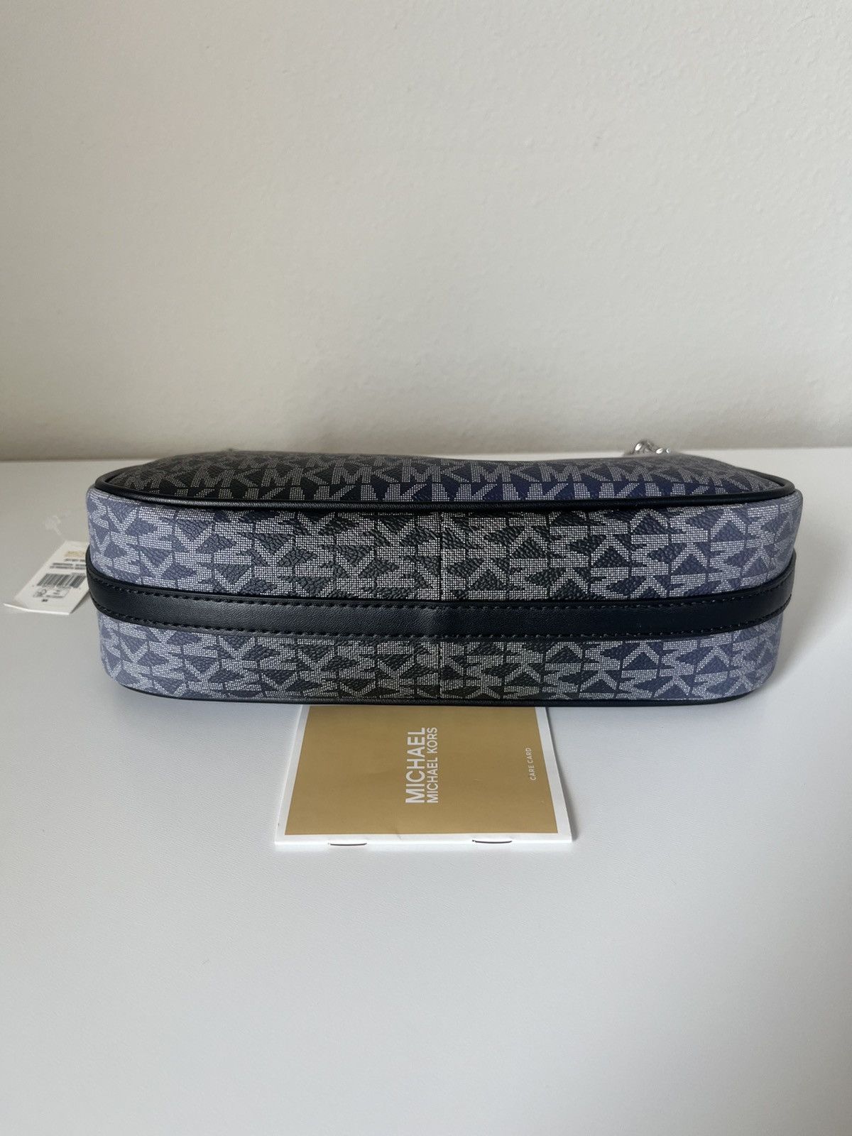 Michael Kors Michael Kors Jet Set Travel Large Pouchette Crossbody Size ONE SIZE - 6 Thumbnail