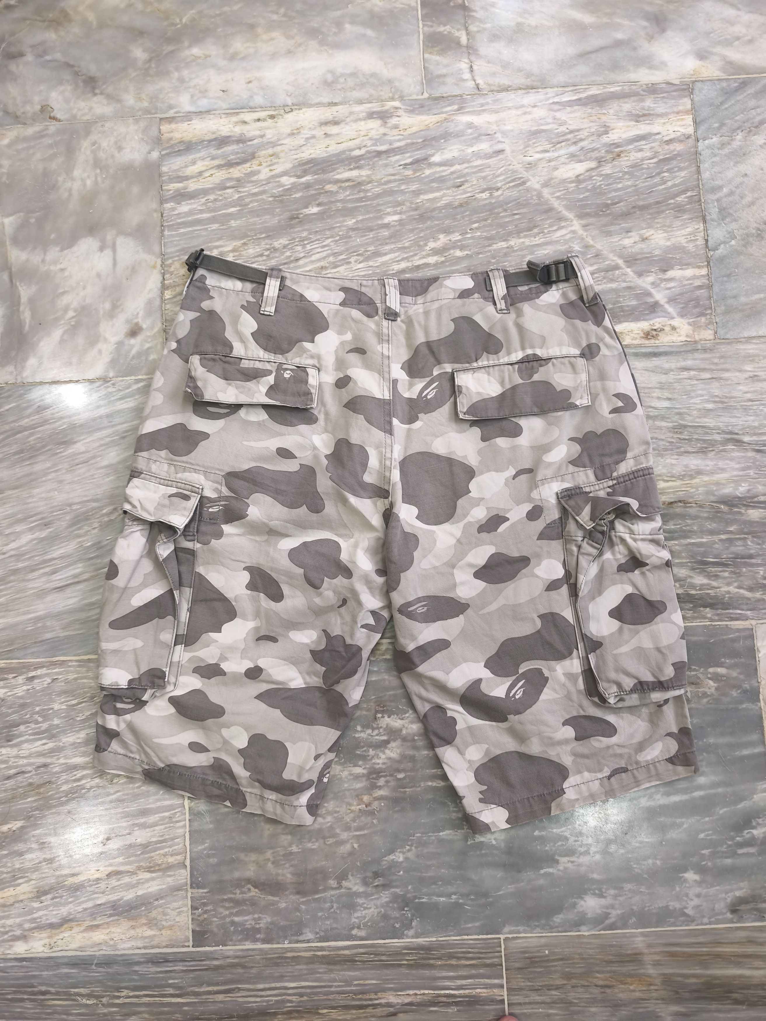Bape OG Bape Gray Camo Cargo Short Size US 34 / EU 50 - 9 Thumbnail