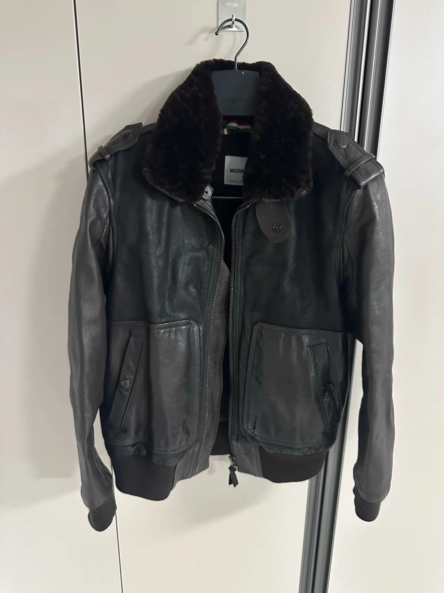 Moschino Black Leather Jacket with Fur Collar Size M Size US M / EU 48-50 / 2 - 1 Thumbnail
