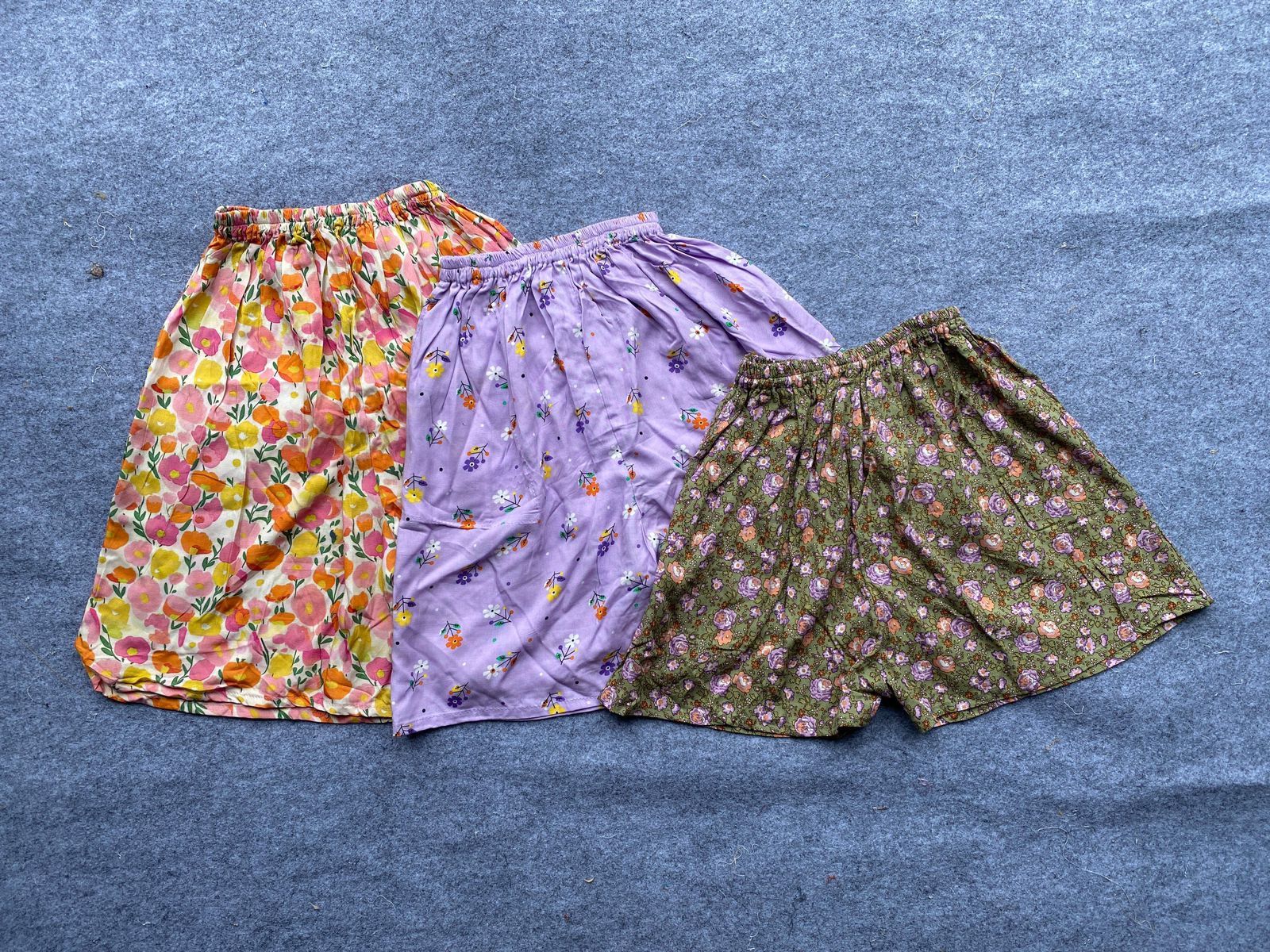 Other CHEAP RAYON DRESSED PANTS - PACKAGE OF 5 RANDOM MOTIFS Size 24" / US 00 / IT 34 - 8 Thumbnail