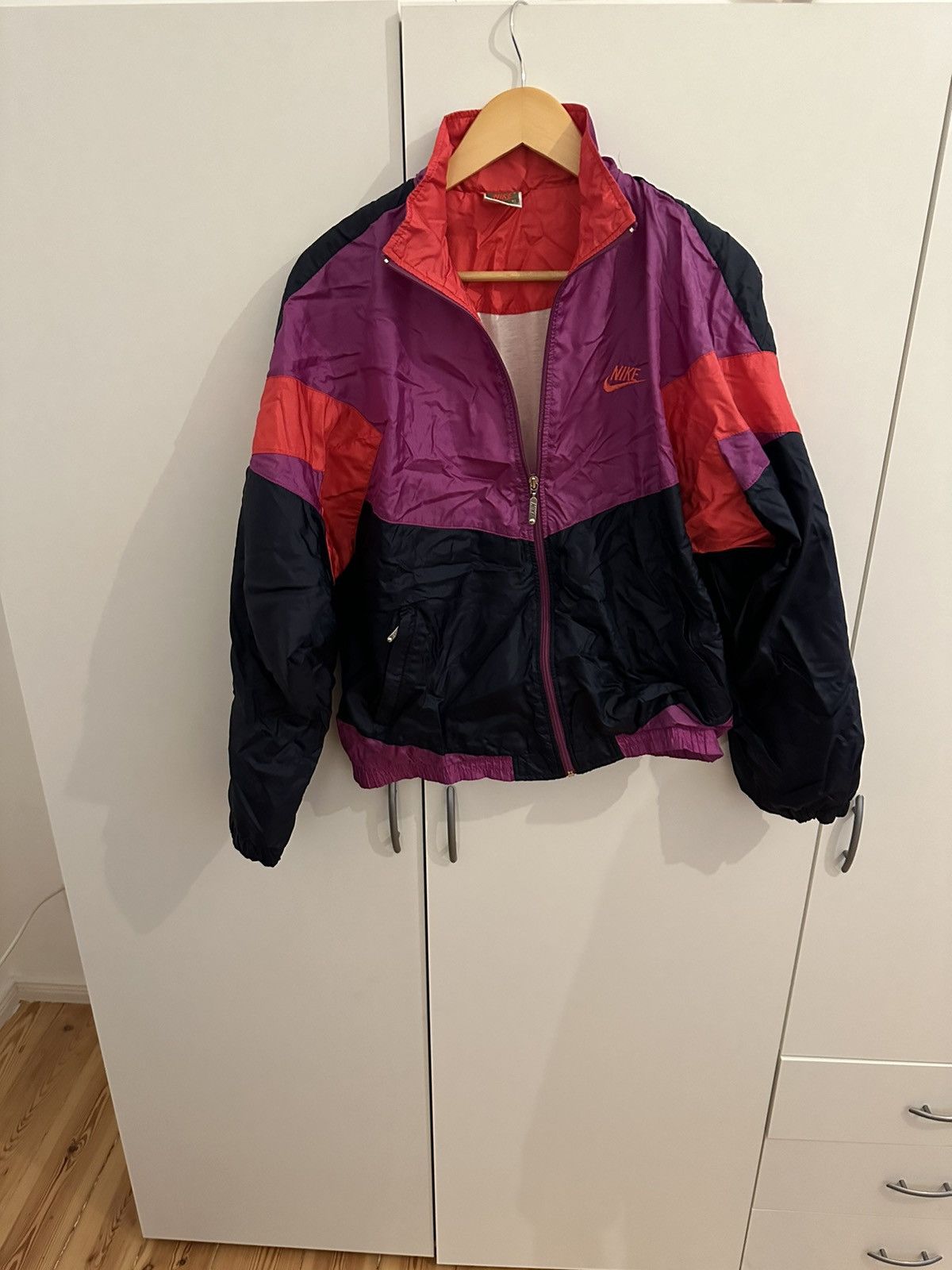 Nike Nike Jacket Windbreaker Size S Vintage Jacke Retro Size US S / EU 44-46 / 1 - 2 Thumbnail