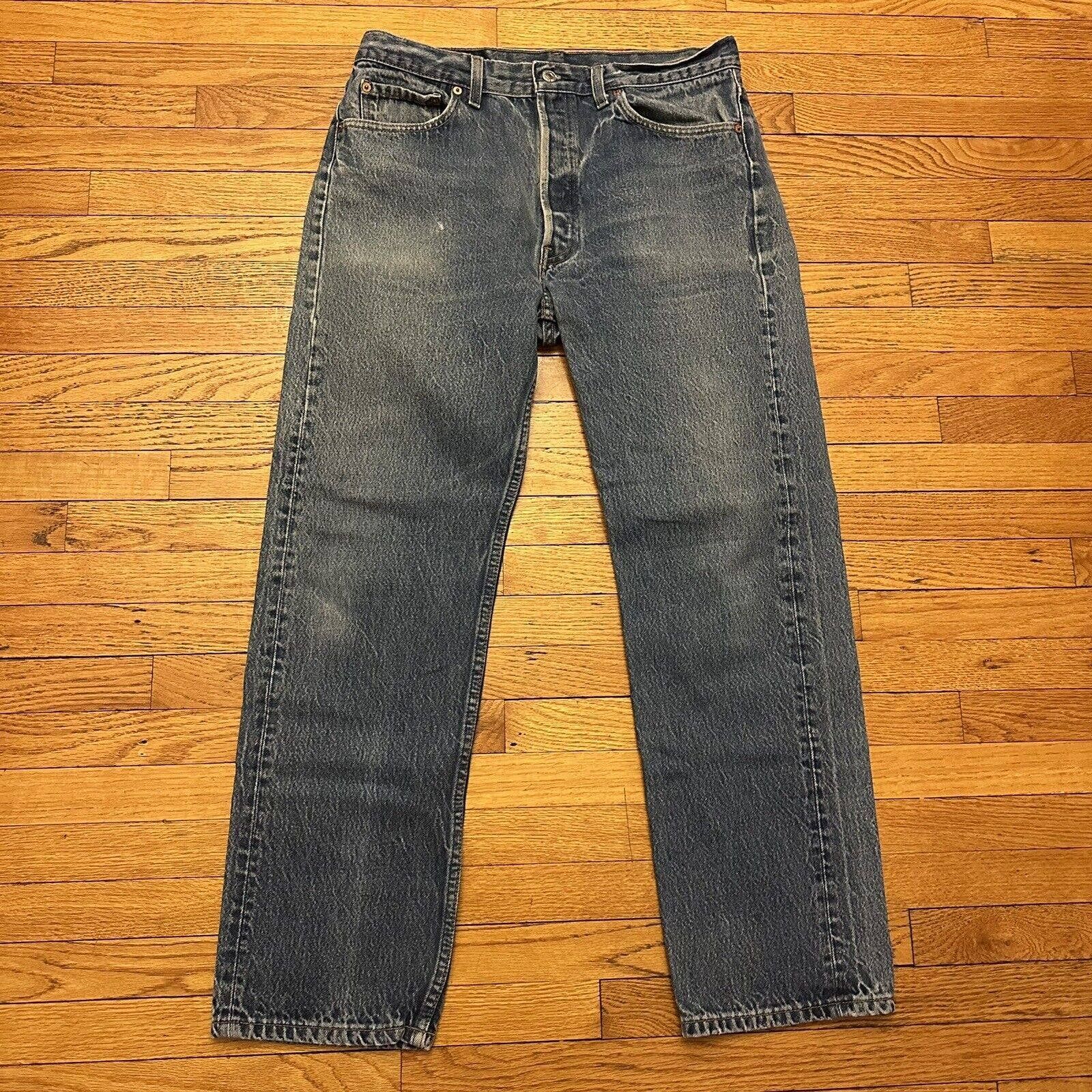 Vintage Vintage Levi’s 501 Blue Denim Jeans Size 36x34 Made In USA Size US 36 / EU 52 - 1 Preview