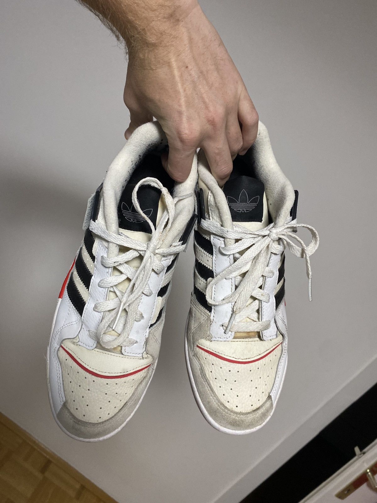 Adidas Adidas forum exibit low Size US 9.5 / EU 42-43 - 4 Thumbnail