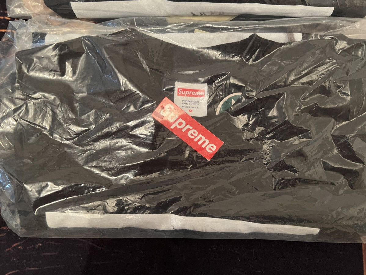 Supreme Supreme NBA Youngboy tee Size US M / EU 48-50 / 2 - 12 Thumbnail