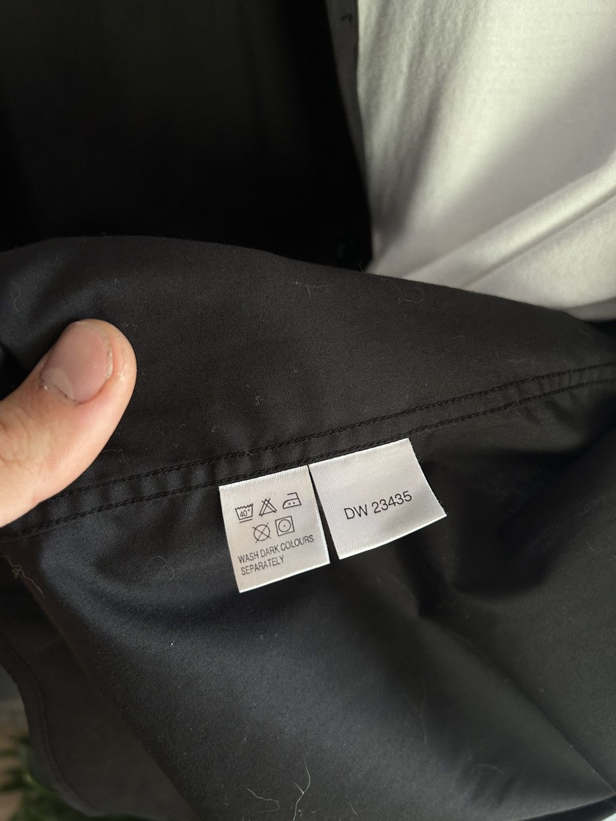 Yves Saint Laurent Ysl Yves saint laurent Button Up Black Shirt logo Size US XL / EU 56 / 4 - 11 Thumbnail