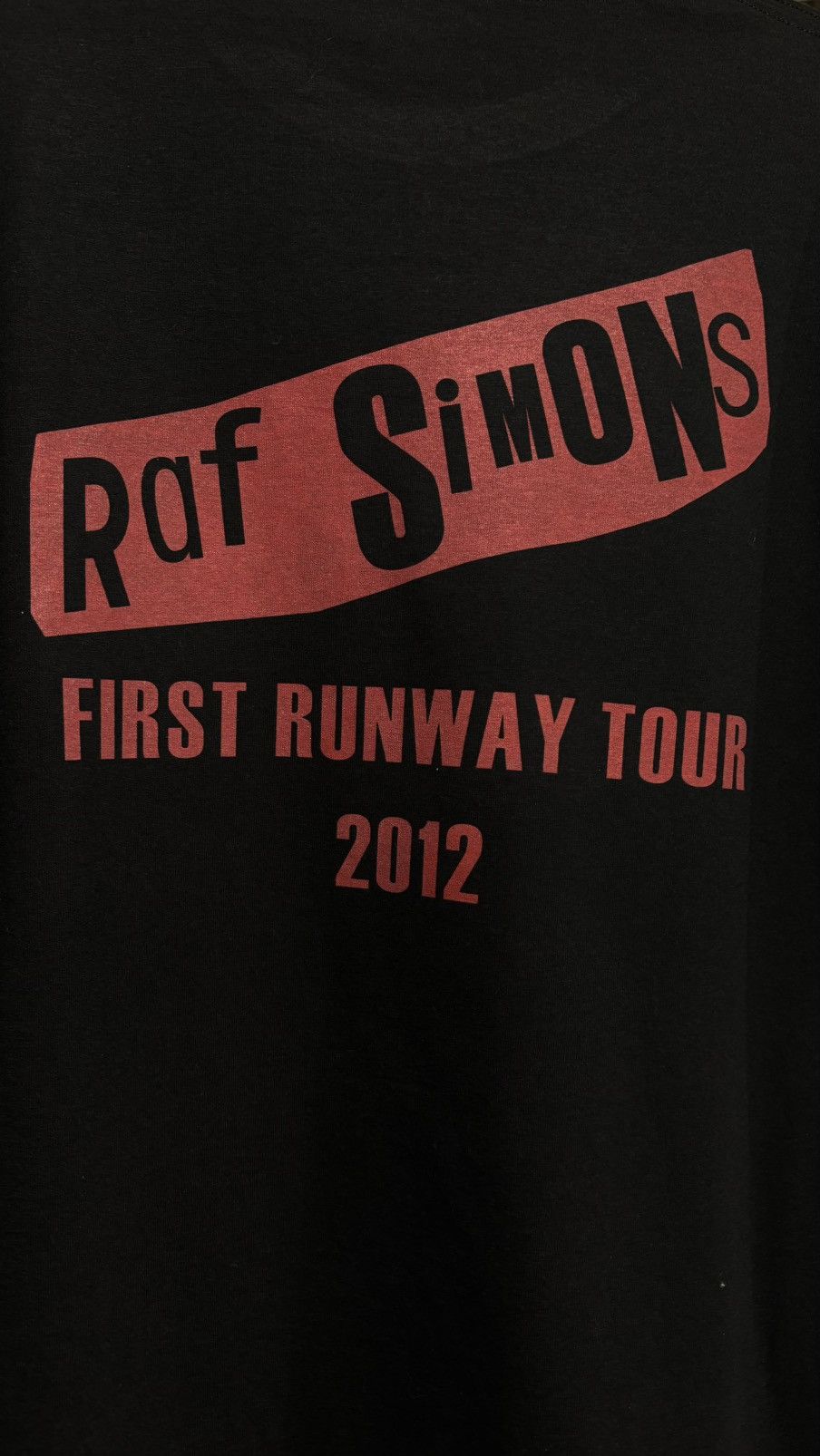 Raf Simons Raf Simons Runway Tour Tee Size US XL / EU 56 / 4 - 2 Thumbnail