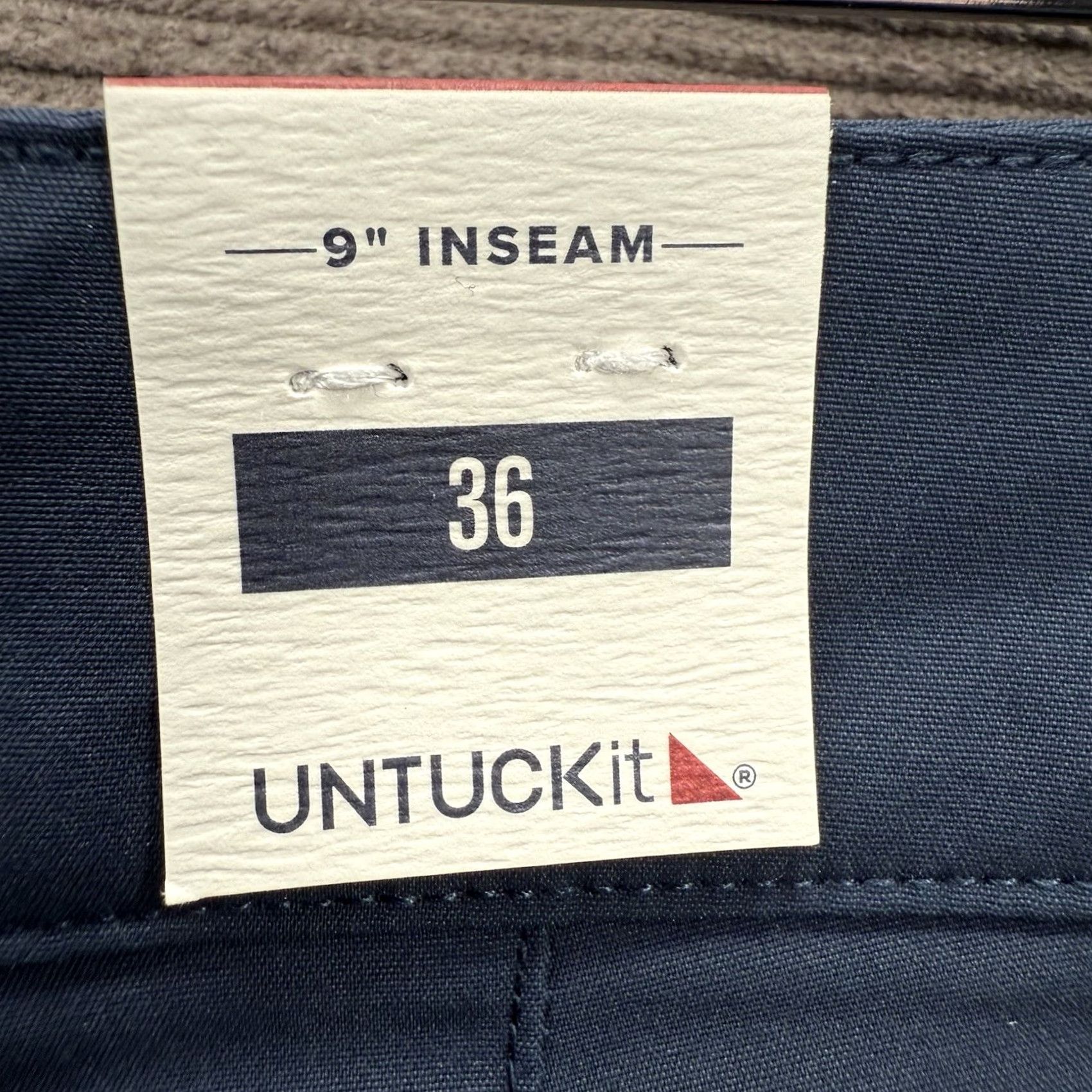 UNTUCKit UNTUCKit Traveler Shorts Men 36 True Navy Polyester Outdoors Golf Golfing Shorts Size US 36 / EU 52 - 6 Thumbnail