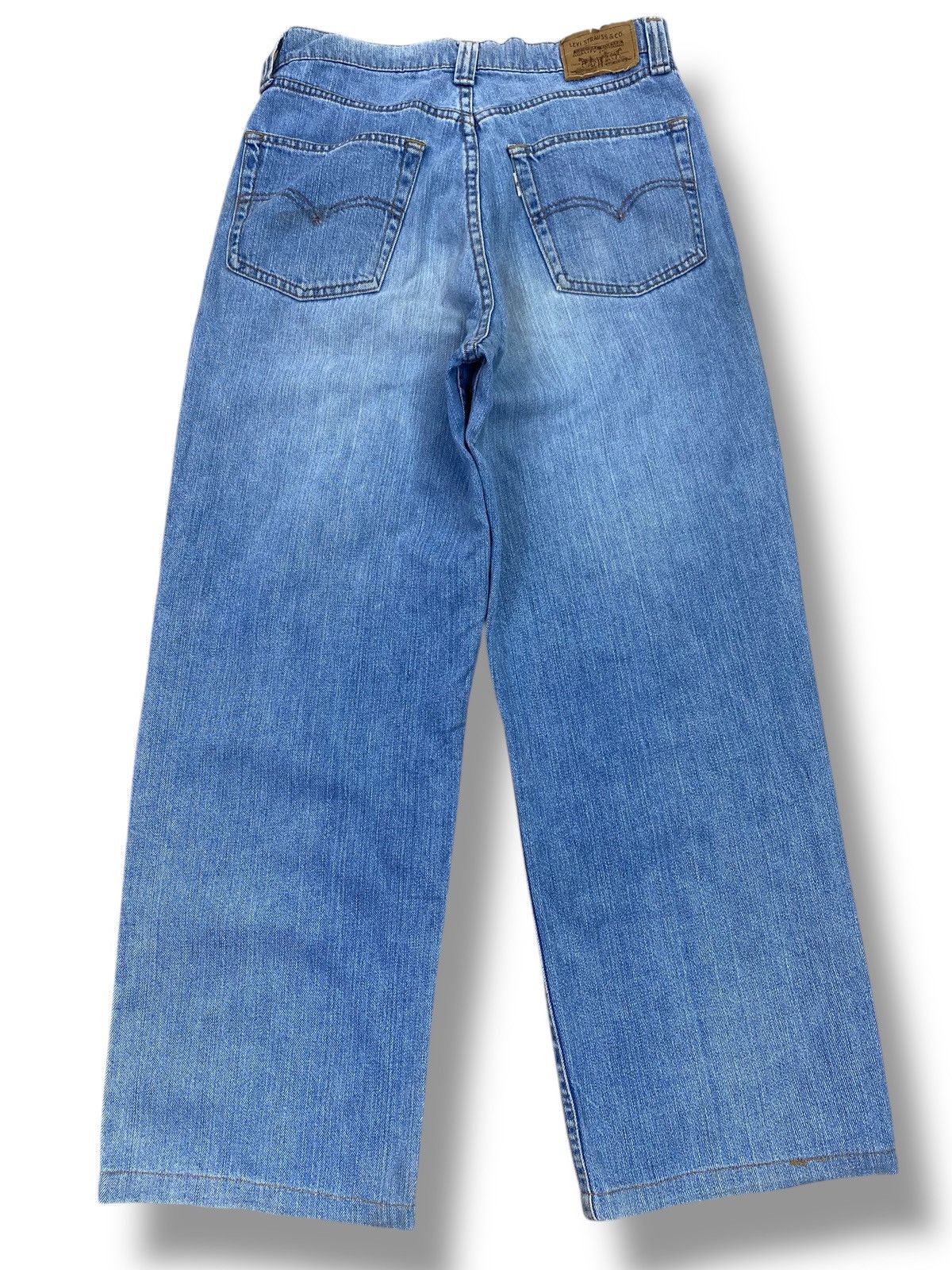 Levi's Levi’s Faded Blue Wash Style Loose Jeans Size US 28 / EU 44 - 3 Thumbnail