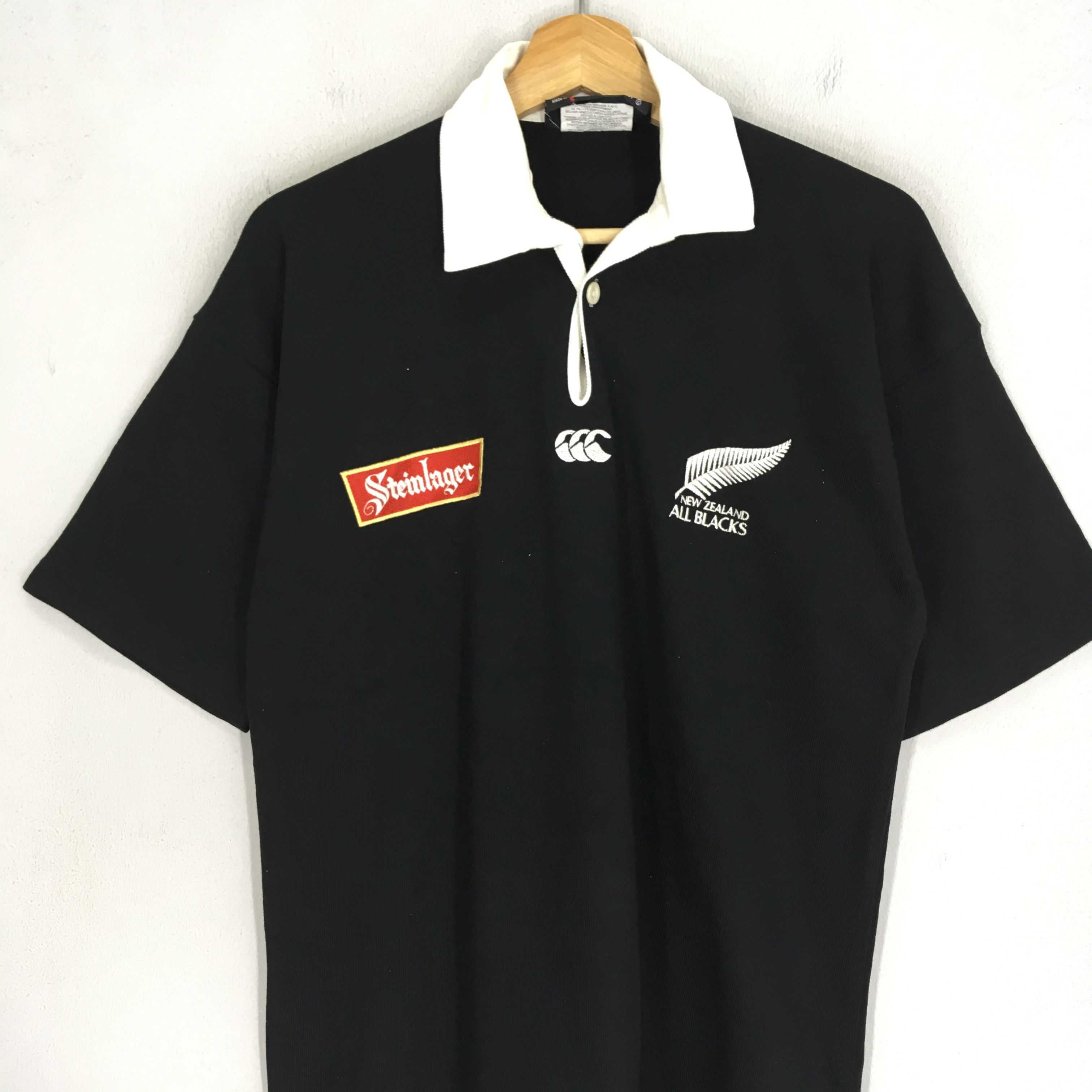 Canterbury of New Zealand Vintage 90's Canterbury Of New Zealand All Black Polo Shirt Size US S / EU 44-46 / 1 - 3 Thumbnail