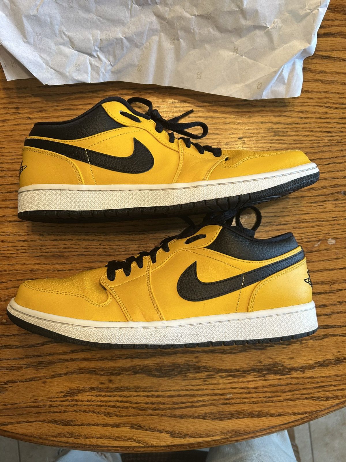 Jordan Brand Air Jordan 1 Low University Gold Size US 11 / EU 44 - 2 Thumbnail