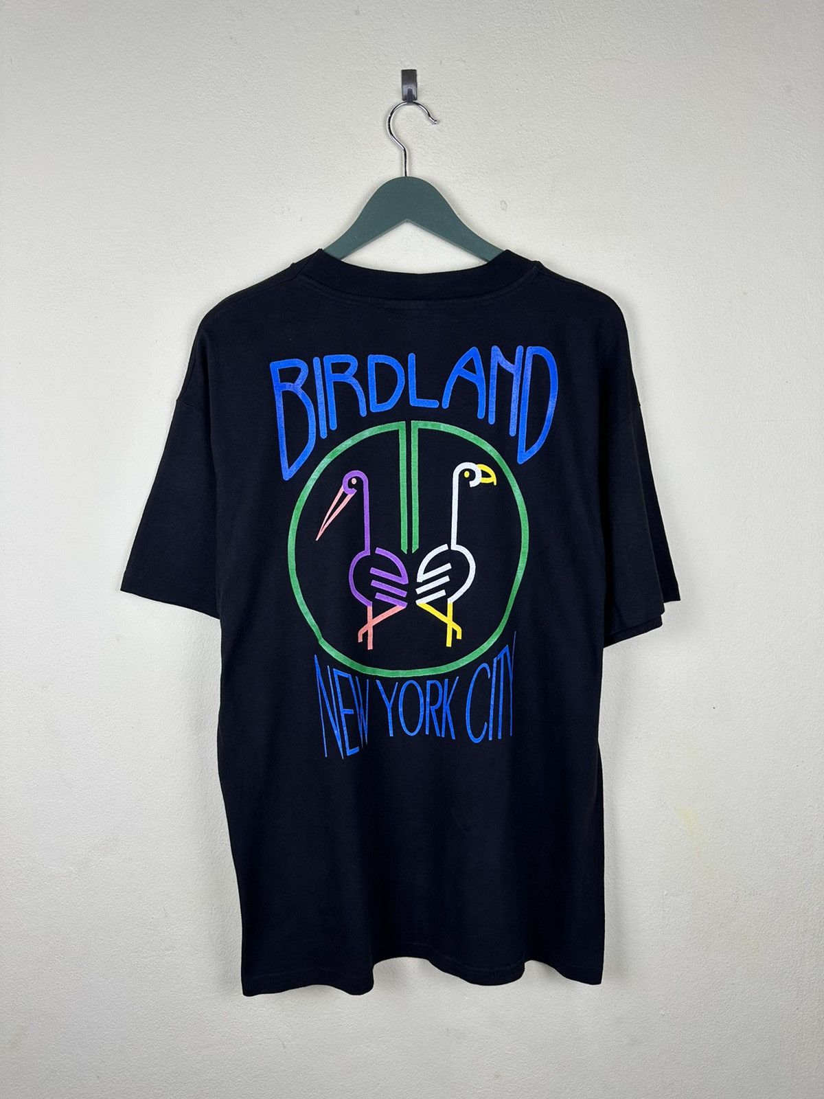 Hanes × Vintage Vintage Birdland New York City 90s Hanes Tshirt A193 Size US M / EU 48-50 / 2 - 1 Thumbnail