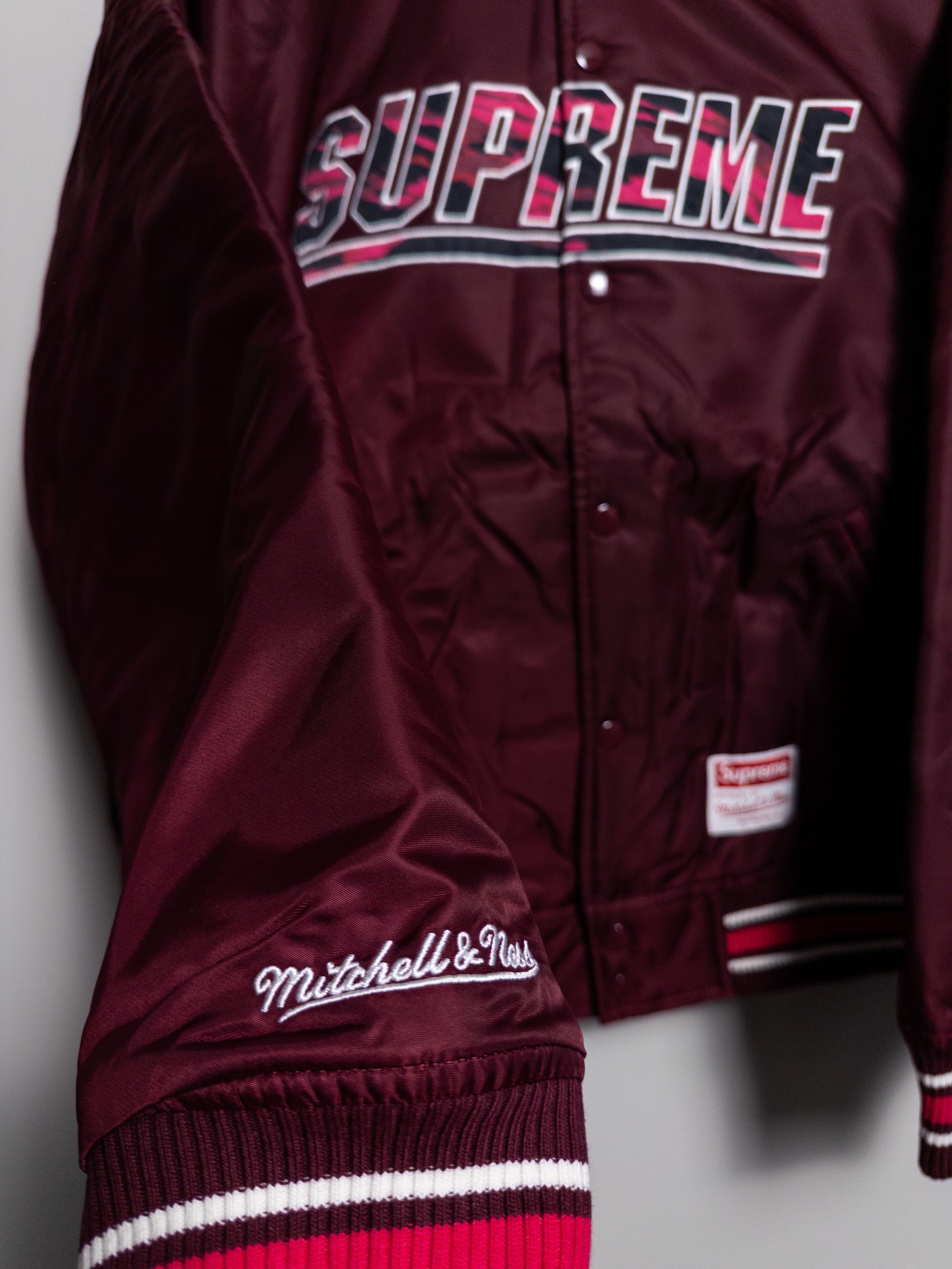 Mitchell & Ness × Supreme CAMO LOGO VARSITY JACKET Size US M / EU 48-50 / 2 - 4 Thumbnail