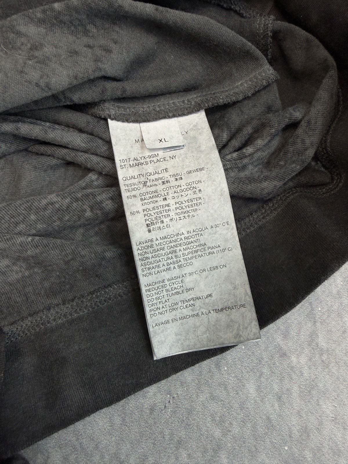 1017 ALYX 9SM 1017 ALYX 9SM Translucent Graphic T-shirt Grey Size US XL / EU 56 / 4 - 8 Thumbnail