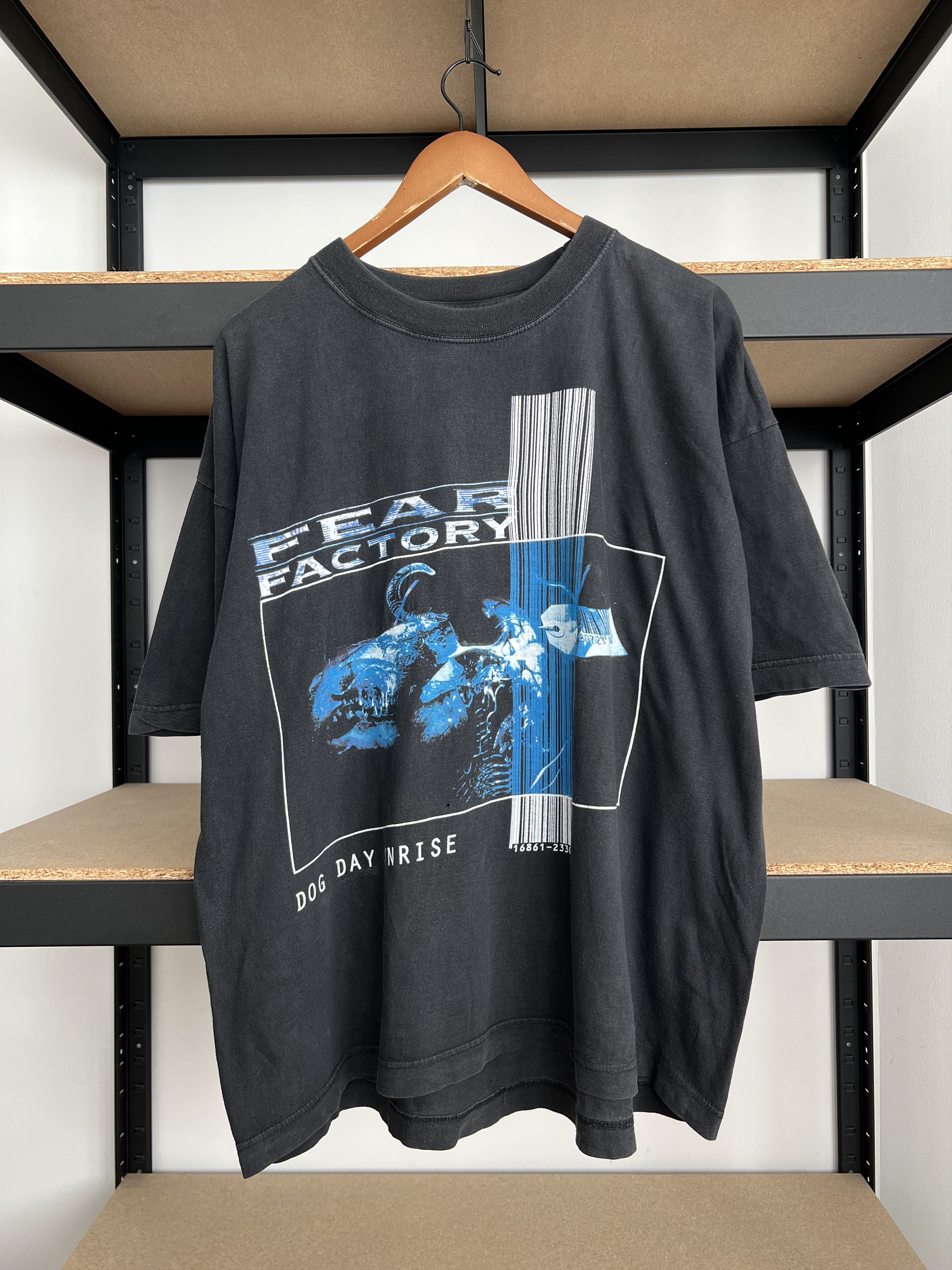 Band Tees Vintage 1996 Fear Factory Dog Day Sunrise Demanufacture Tee Size US XXL / EU 58 / 5 - 1 Thumbnail