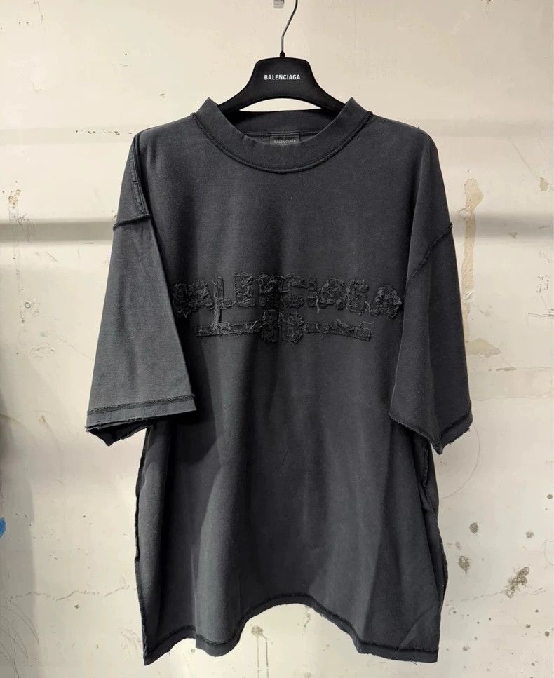 Balenciaga Balenciaga Black flocking jacquard technology, chest lette Size US XS / EU 42 / 0 - 1 Thumbnail