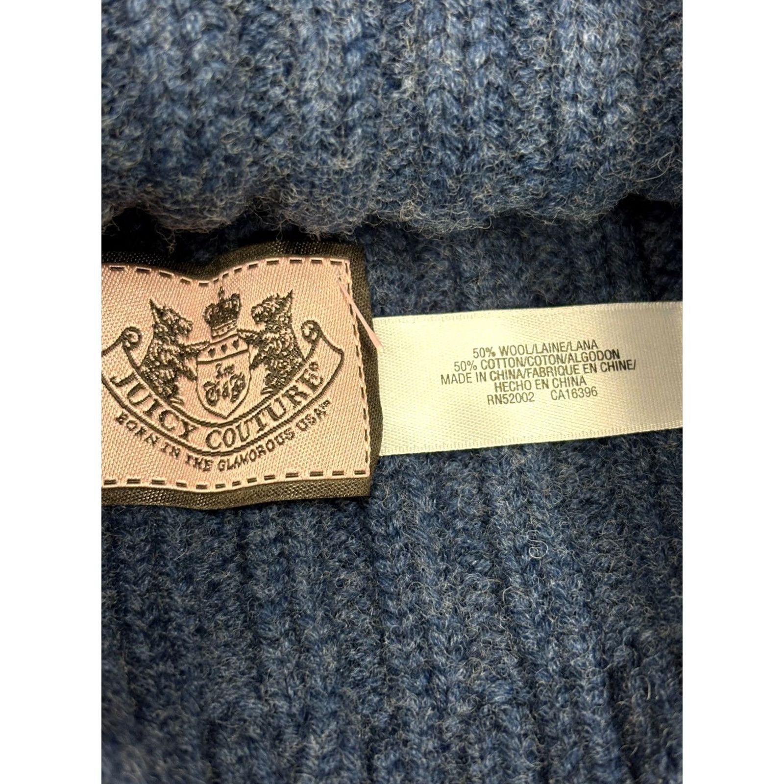 Juicy Couture VINTAGE Juicy Couture Hat Scarf Gift Set Womens Navy Blue Square/Rectangle Knit Polyester Neck Warmer Logo Open Box Size ONE SIZE - 3 Thumbnail