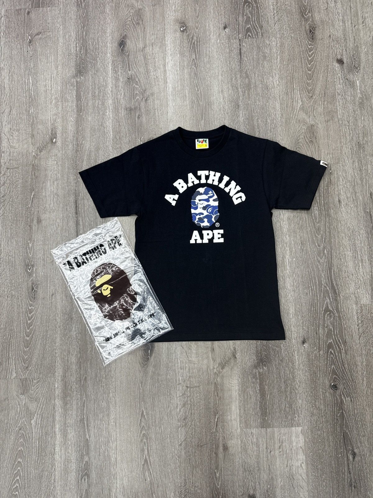 Bape BAPE.COM “College “TEE (Black) Size US M / EU 48-50 / 2 - 1 Thumbnail