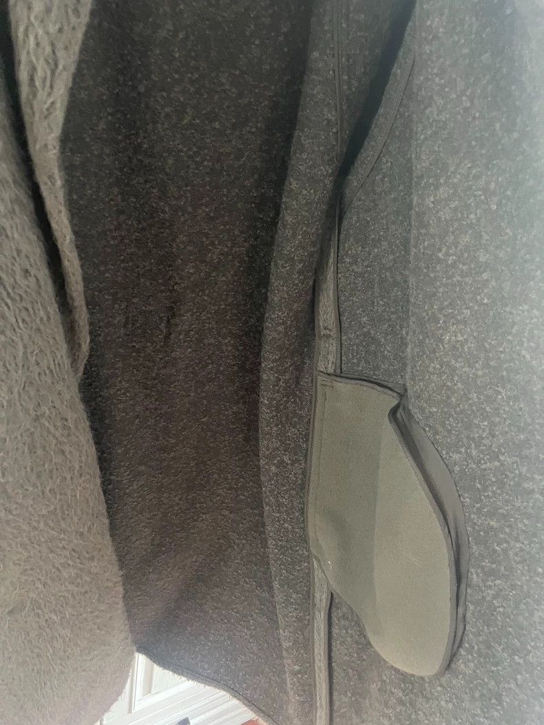 Helmut Lang HELMUT LANG A wool-padded coat Size S / US 4 / IT 40 - 7 Thumbnail