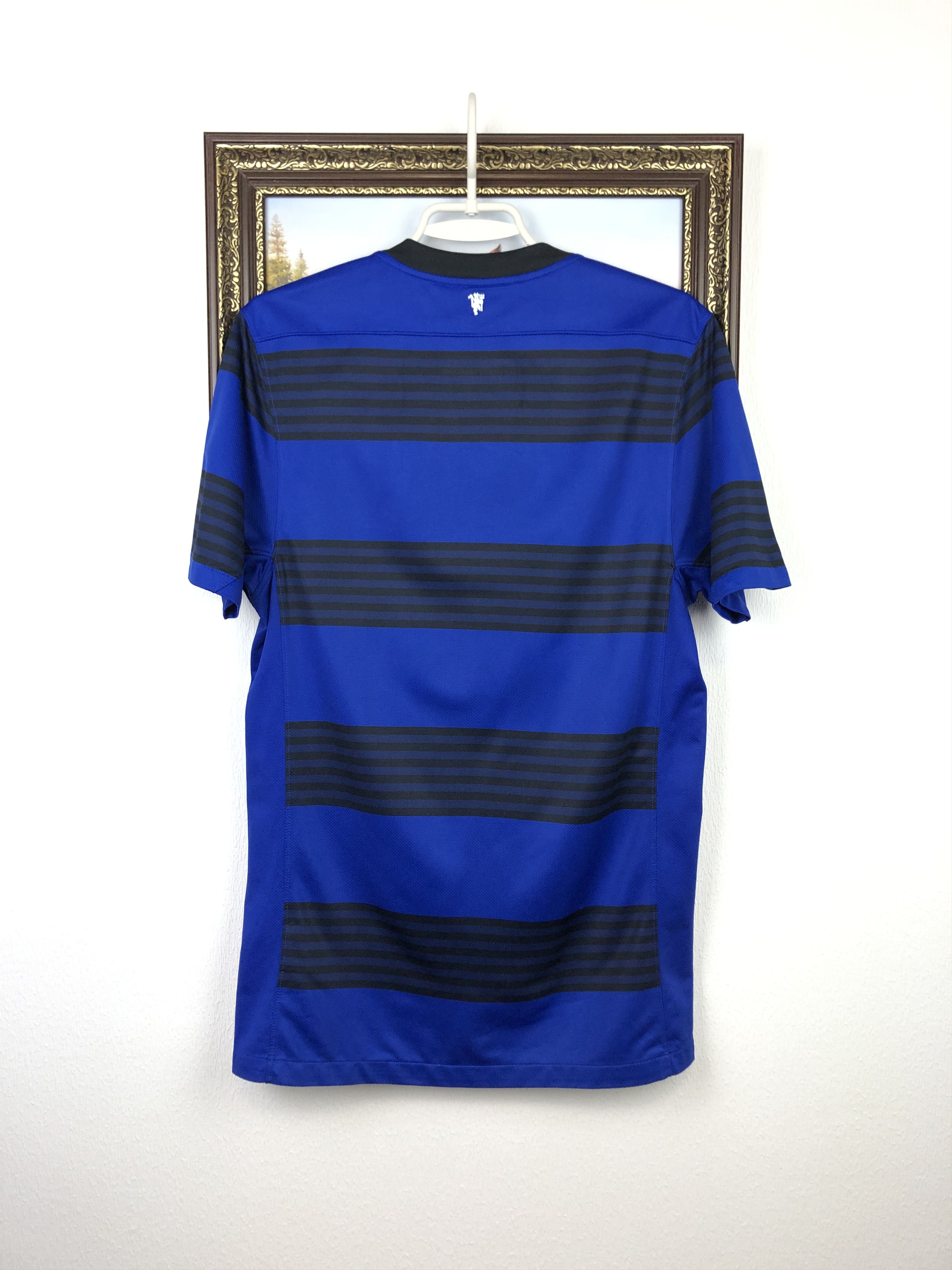 Nike Manchester United football shirt 2011 Soccer Nike Jersey Size US S / EU 44-46 / 1 - 9 Thumbnail