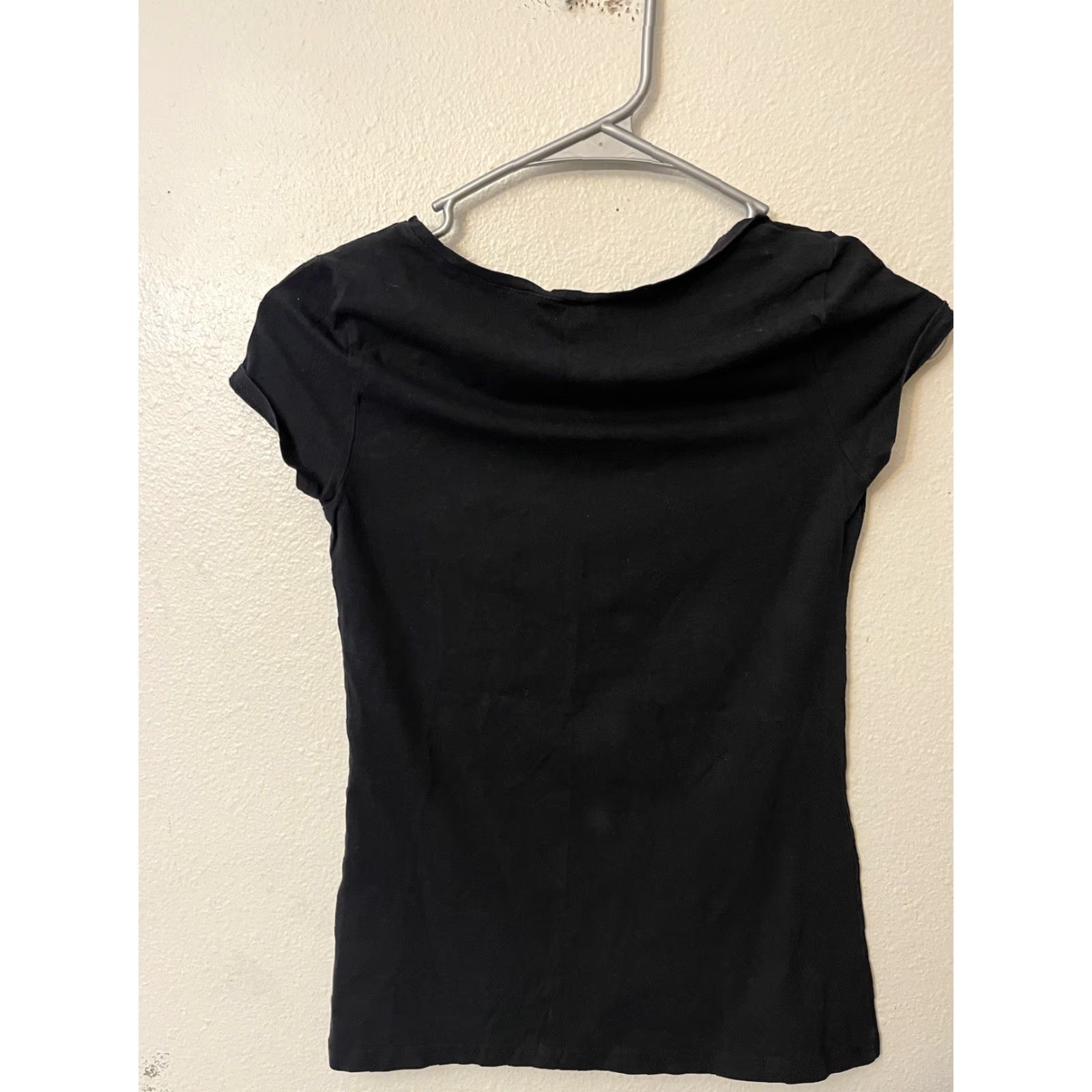 H&M H&M Divided basic T-shirt Women’s size 6 Black Solid Shirt Womens 6 Black Solid Size M / US 6-8 / IT 42-44 - 2 Thumbnail