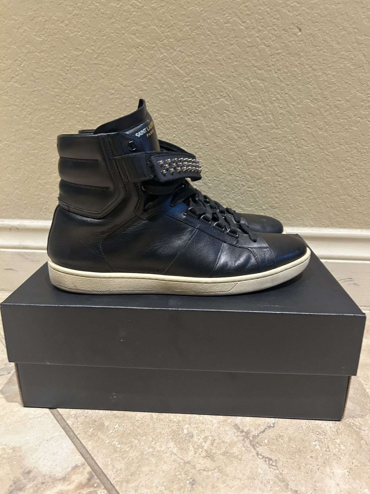 Saint Laurent Paris Saint Laurent black leather studded hightop SL/14h Size US 10.5 / EU 43-44 - 12 Thumbnail