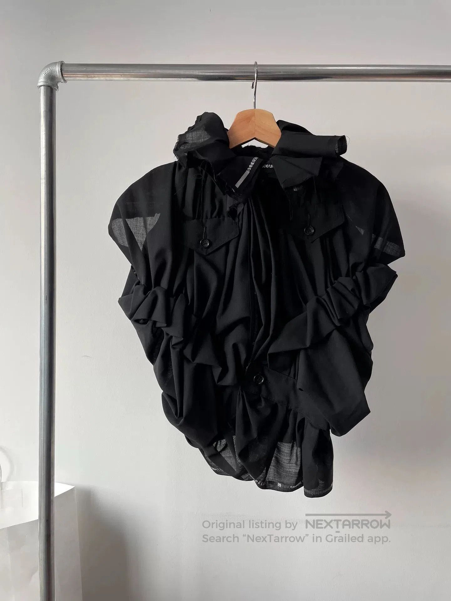 Comme des Garcons Comme des Garçons Runway Shirt. Size M / US 6-8 / IT 42-44 - 1 Thumbnail
