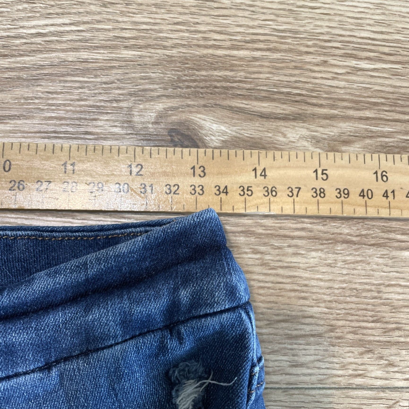 Express EXPRESS Women's Modern Straight Super High Rise Ultra Hyper Stretch Jeans Size Medium Blue Size 32" / US 10 / IT 46 - 4 Thumbnail