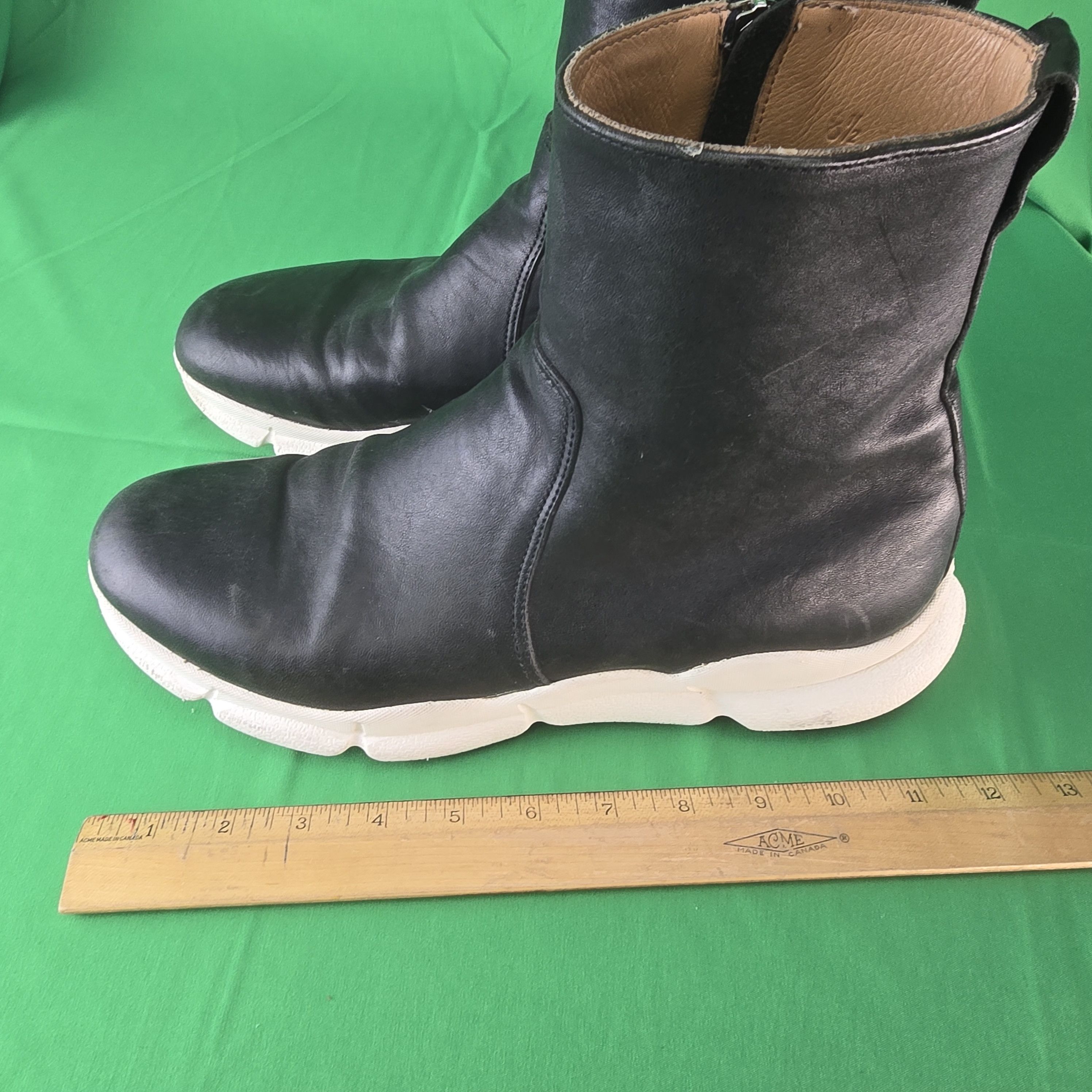 Viberg Viberg 2019 Drop Three SideZip Sneaker Boots Black Horsebutt Size US 9 / EU 42 - 2 Thumbnail
