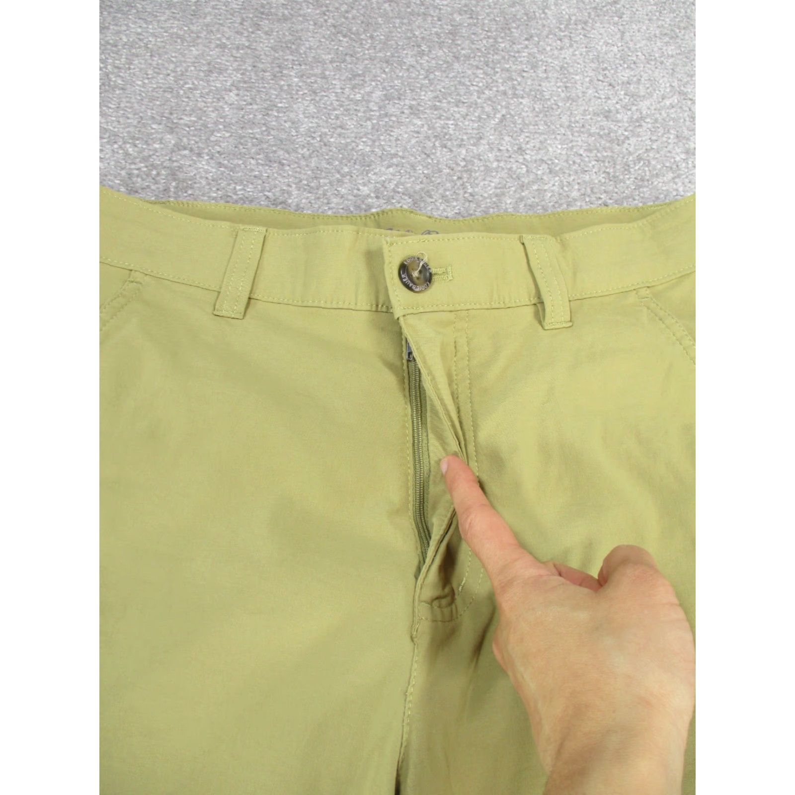 Eddie Bauer Eddie Bauer Shorts Mens 30 Travex Khaki Tech Chinos Size US 30 / EU 46 - 3 Thumbnail