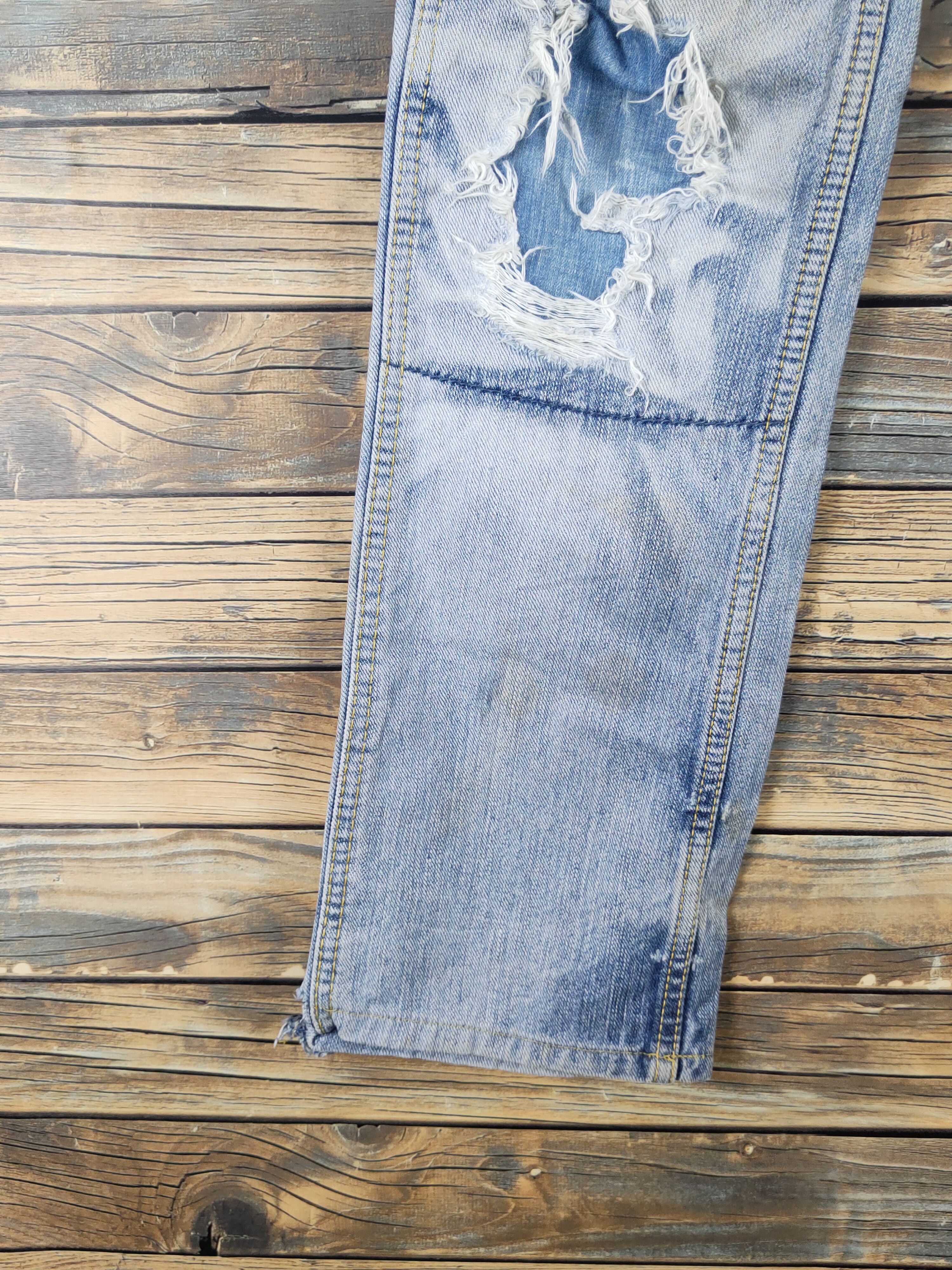 Lee Lee vintage Blue Distressed Ripped denim Jeans #W1706 Size US 32 / EU 48 - 4 Thumbnail
