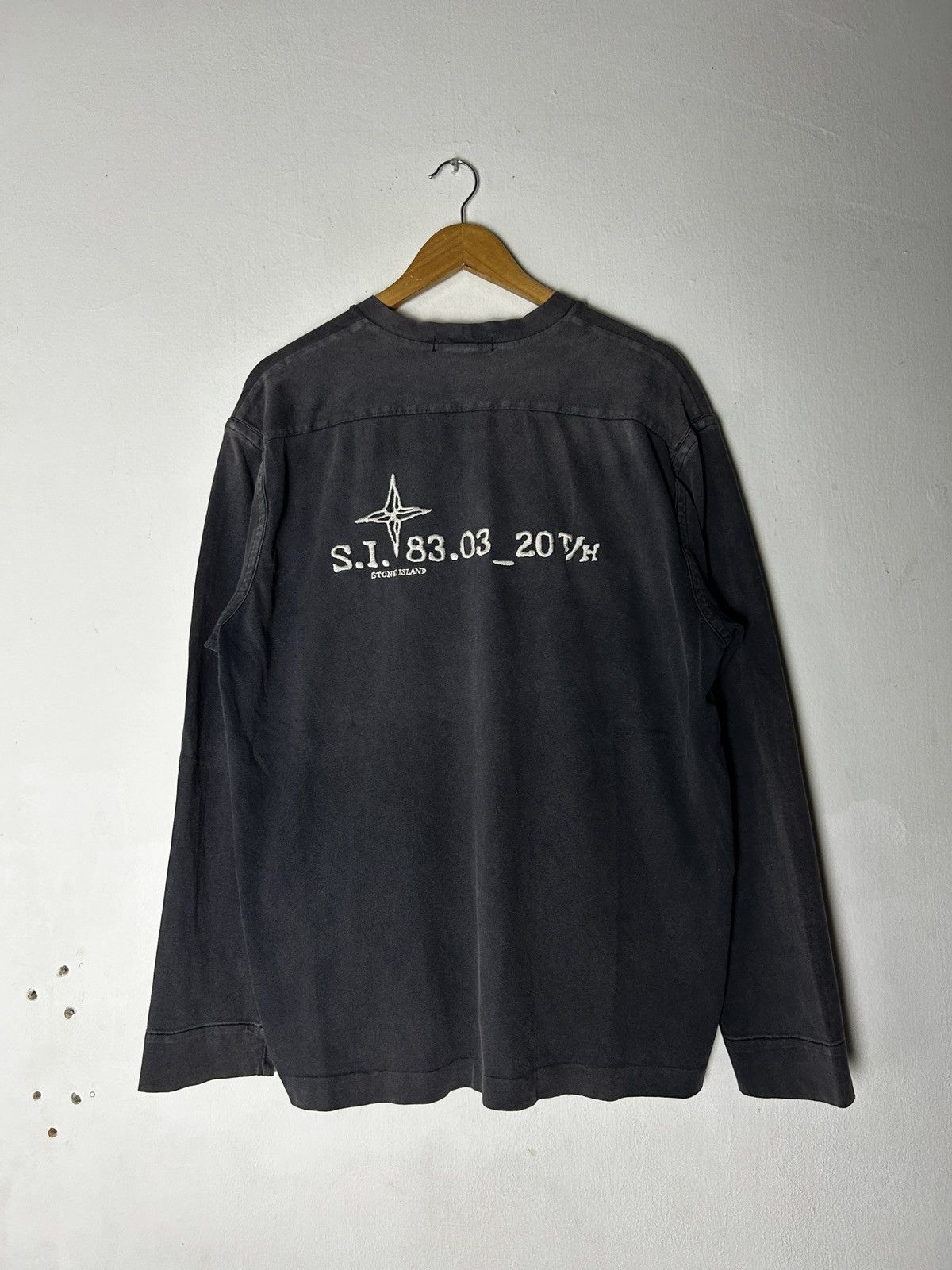 Vintage stone island embroidery faded long sleeve tee