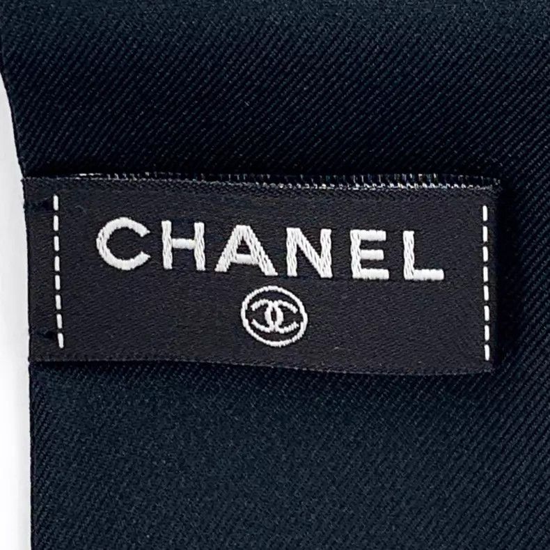 Chanel Chanel Black and white color-block double C printed mulber Size ONE SIZE - 7 Thumbnail
