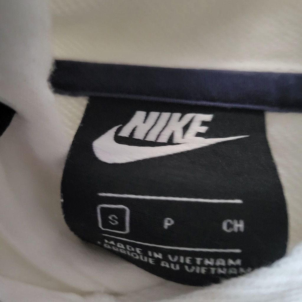 Nike Nike Girl’s Long-Sleeves White Hoodie Sweatshirt Small Size S / US 4 / IT 40 - 8 Thumbnail