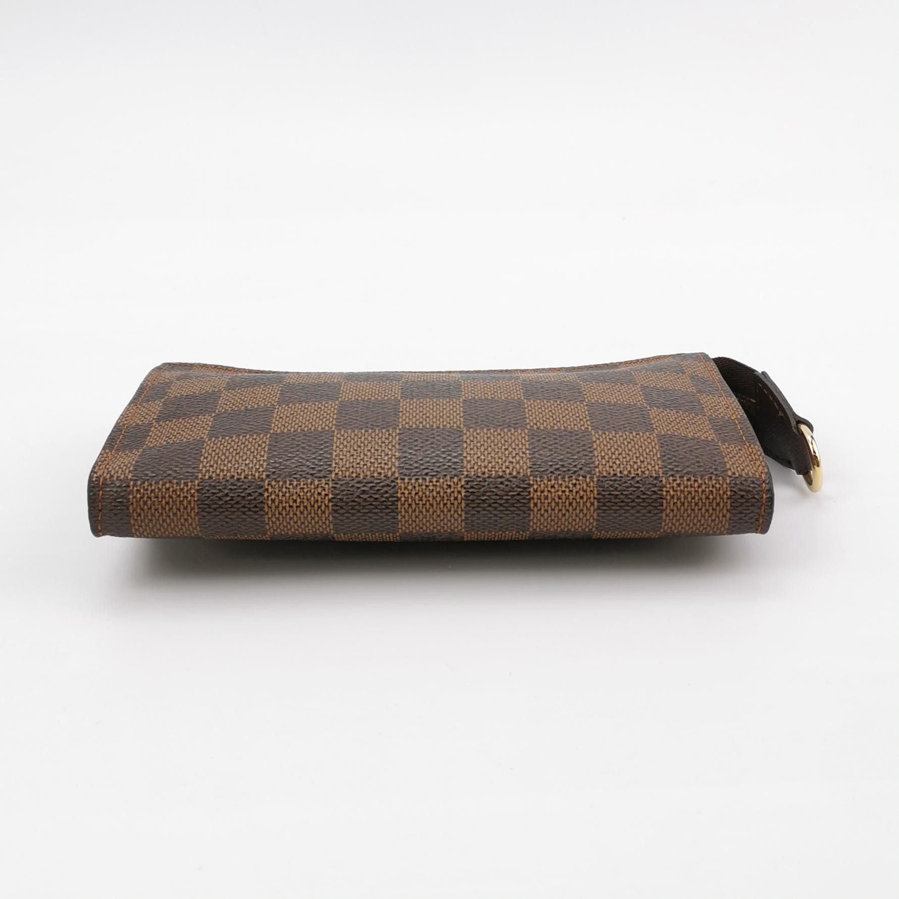 Louis Vuitton (LV) toiletry bag cowhide checkerboard second