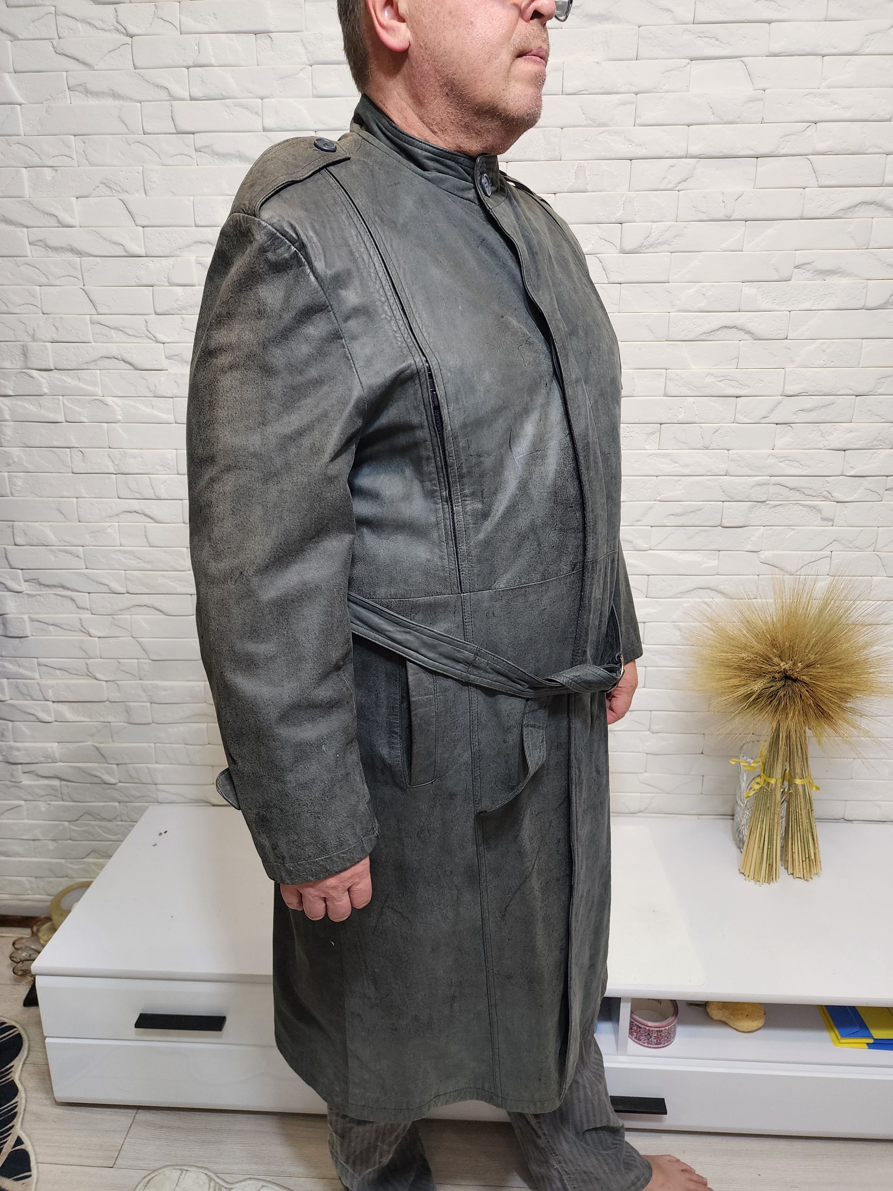Genuine Leather Gray Genuine Leather Men's Coat with Belt Size US L / EU 52-54 / 3 - 4 Thumbnail