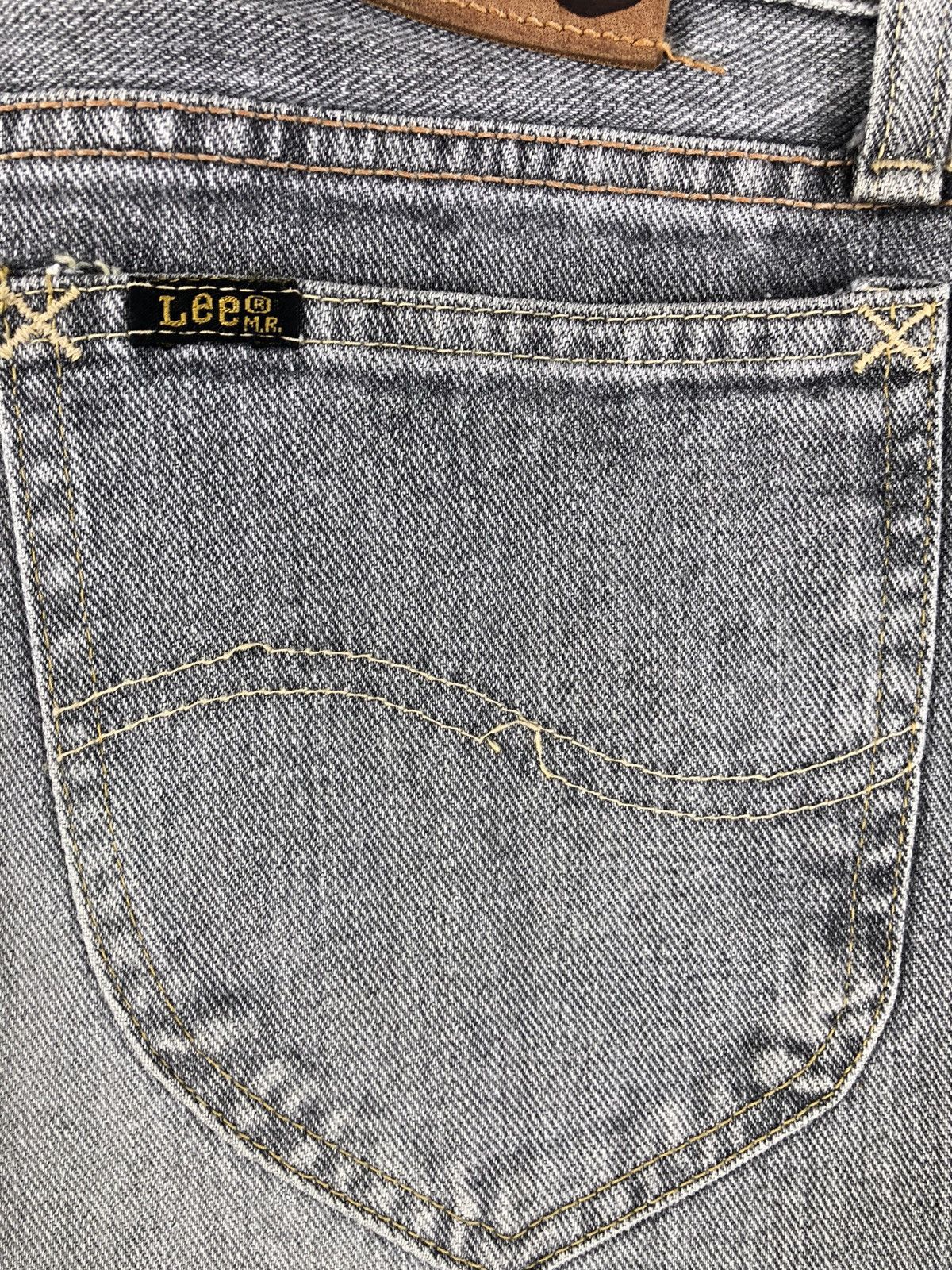 If Six Was Nine Japanese Lee Flared Jeans Distressed Jeans Size US 31 - 13 Thumbnail