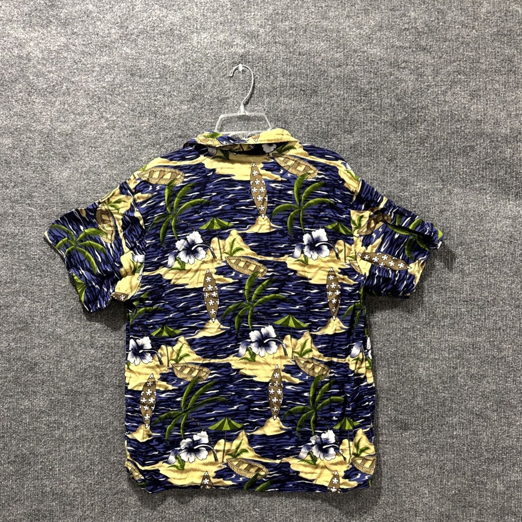Vintage In Gear Button Up Shirt Men's Size Large L Ocean Blue Waves Surf Board T-Shirt Size US L / EU 52-54 / 3 - 6 Thumbnail